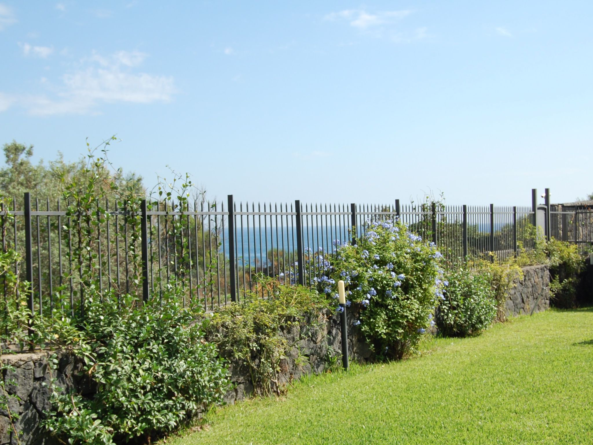 Zweizimmerwohnung 1 mit Terrasse, Gemeinschaftspool-Binnen
