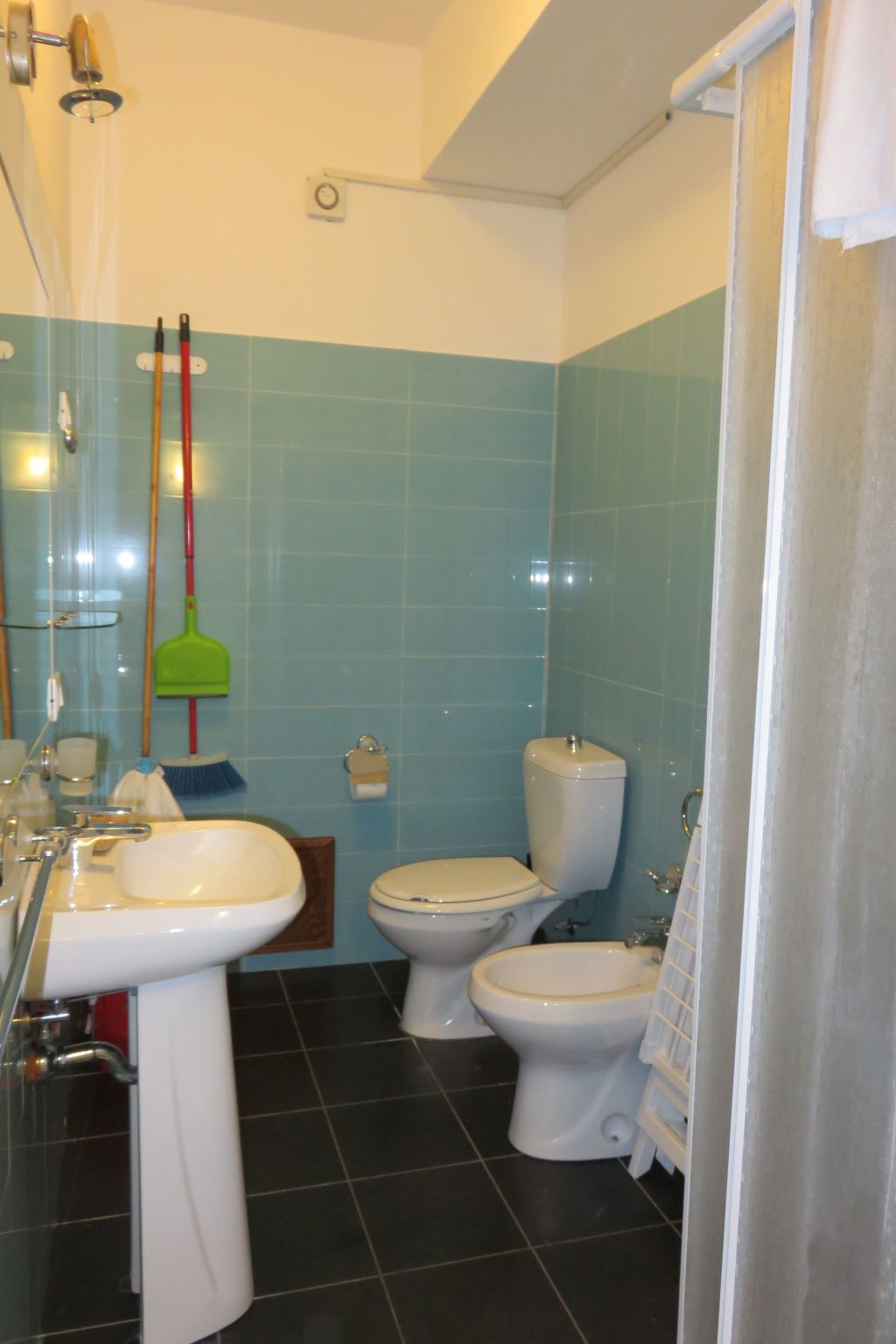 Zweizimmerwohnung 1 mit Terrasse, Gemeinschaftspool-Binnen