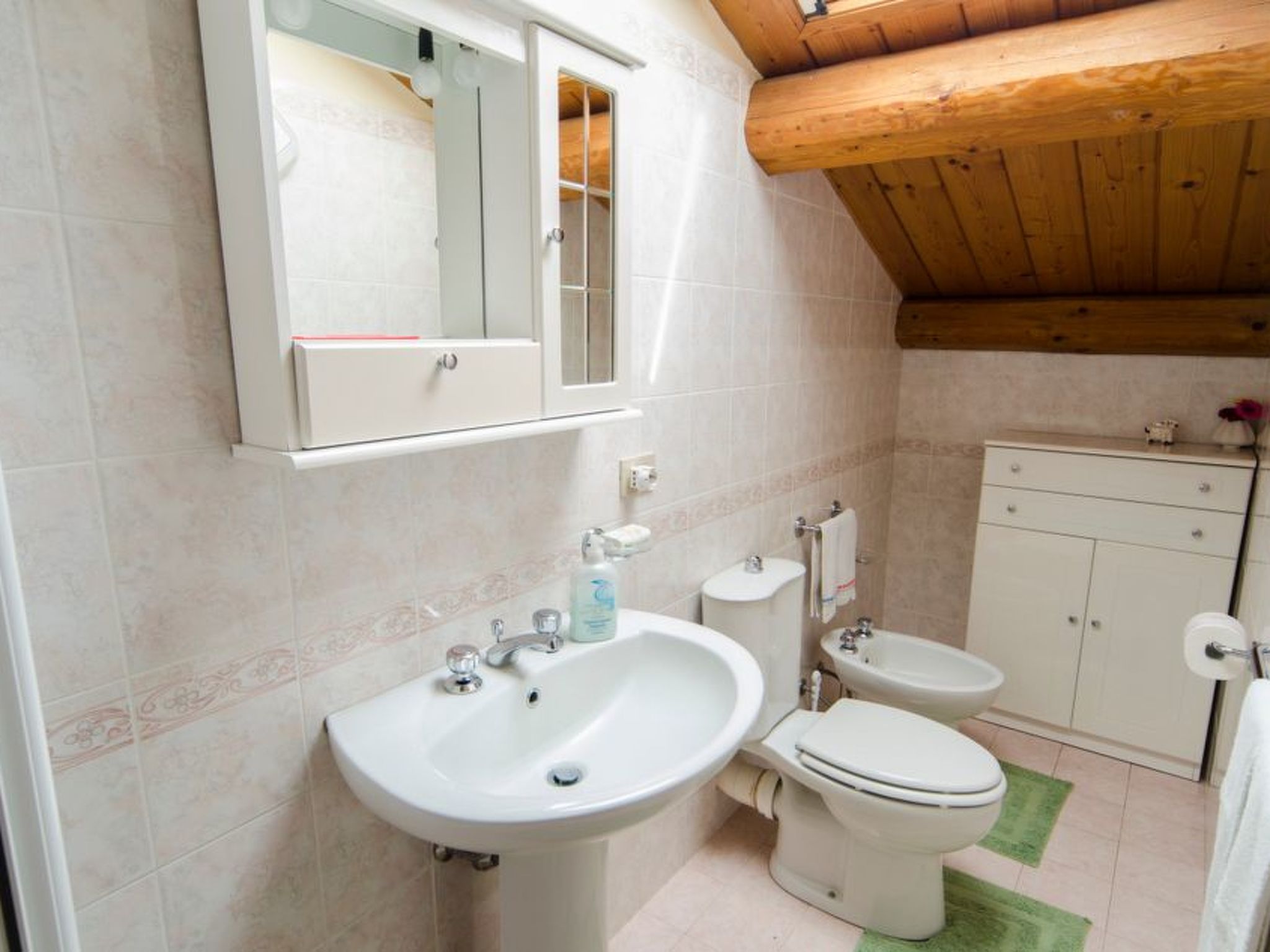 'Montagna' mit Terrasse-Image-tags.info