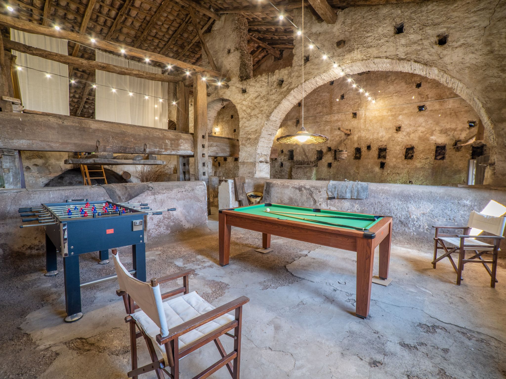 Mit Pool Infinity-Binnen