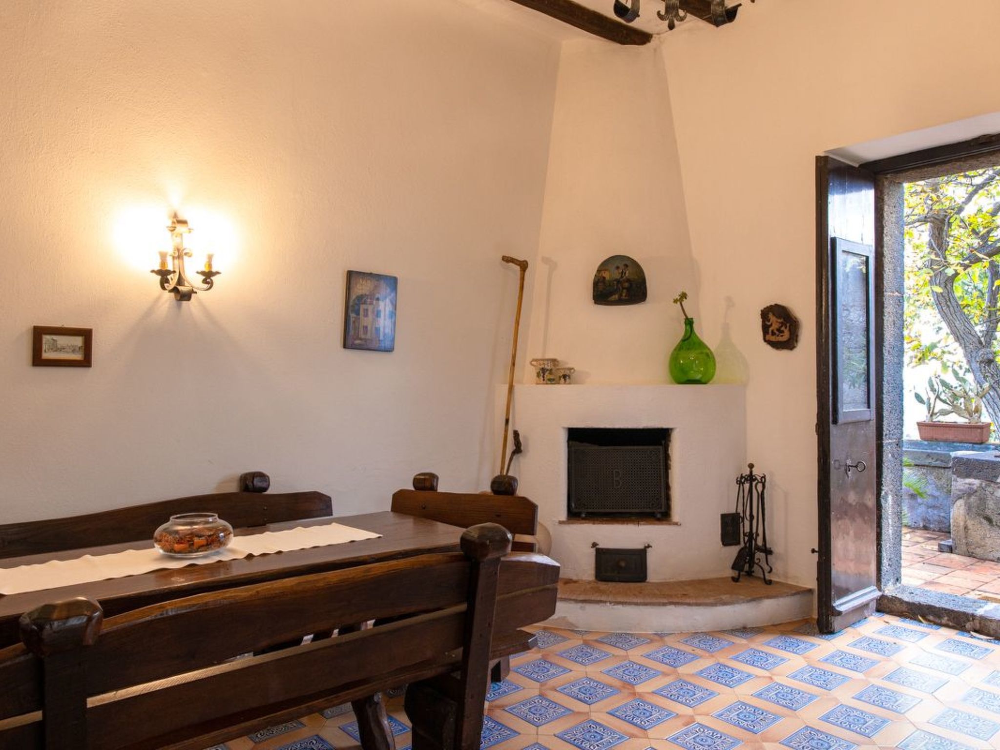 Mit Pool Infinity-Binnen