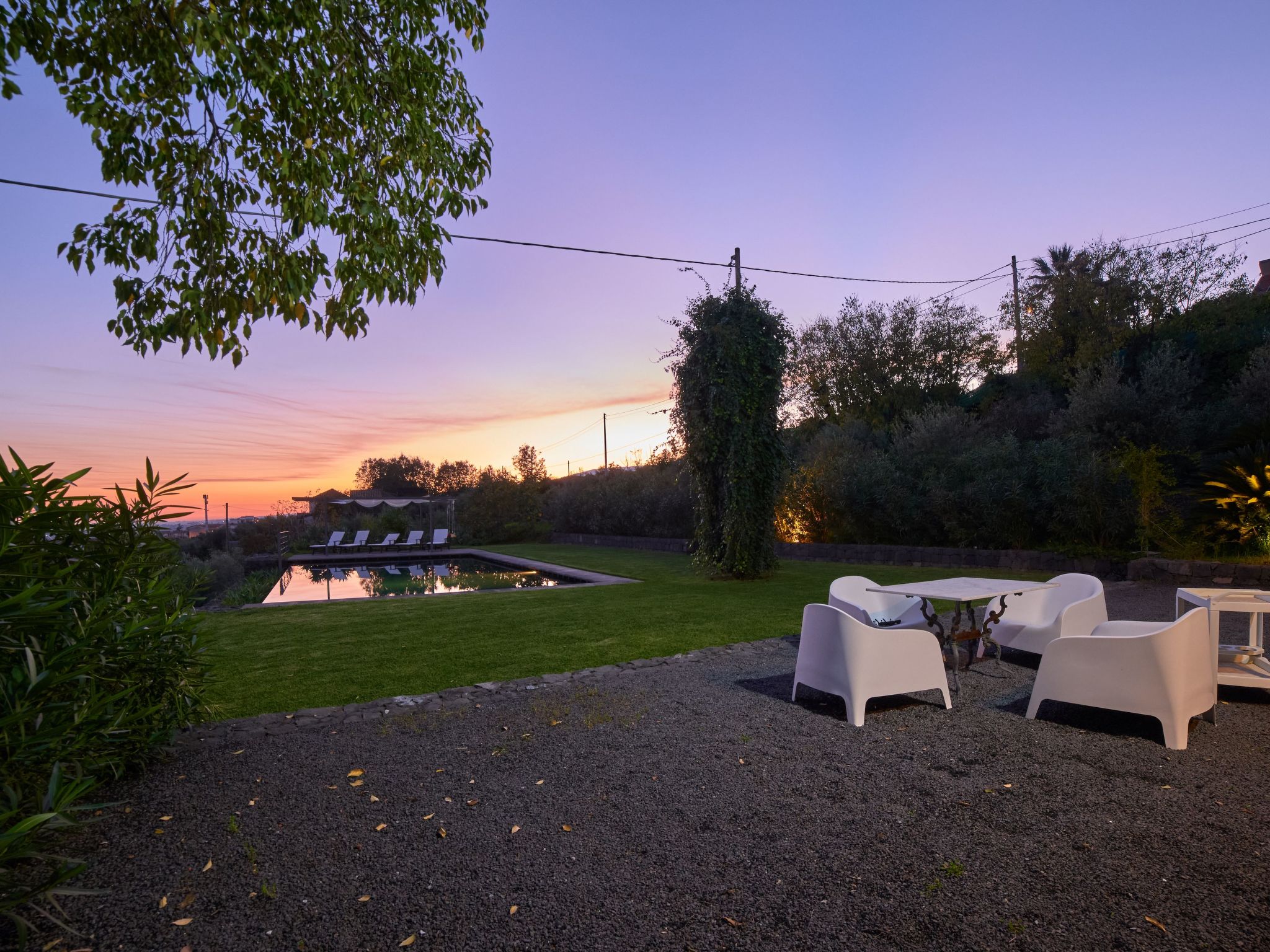 Mit Pool Infinity-Binnen