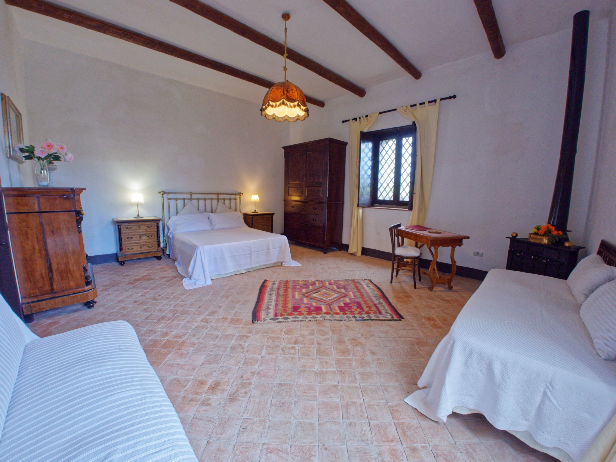 Mit Pool Infinity-Binnen