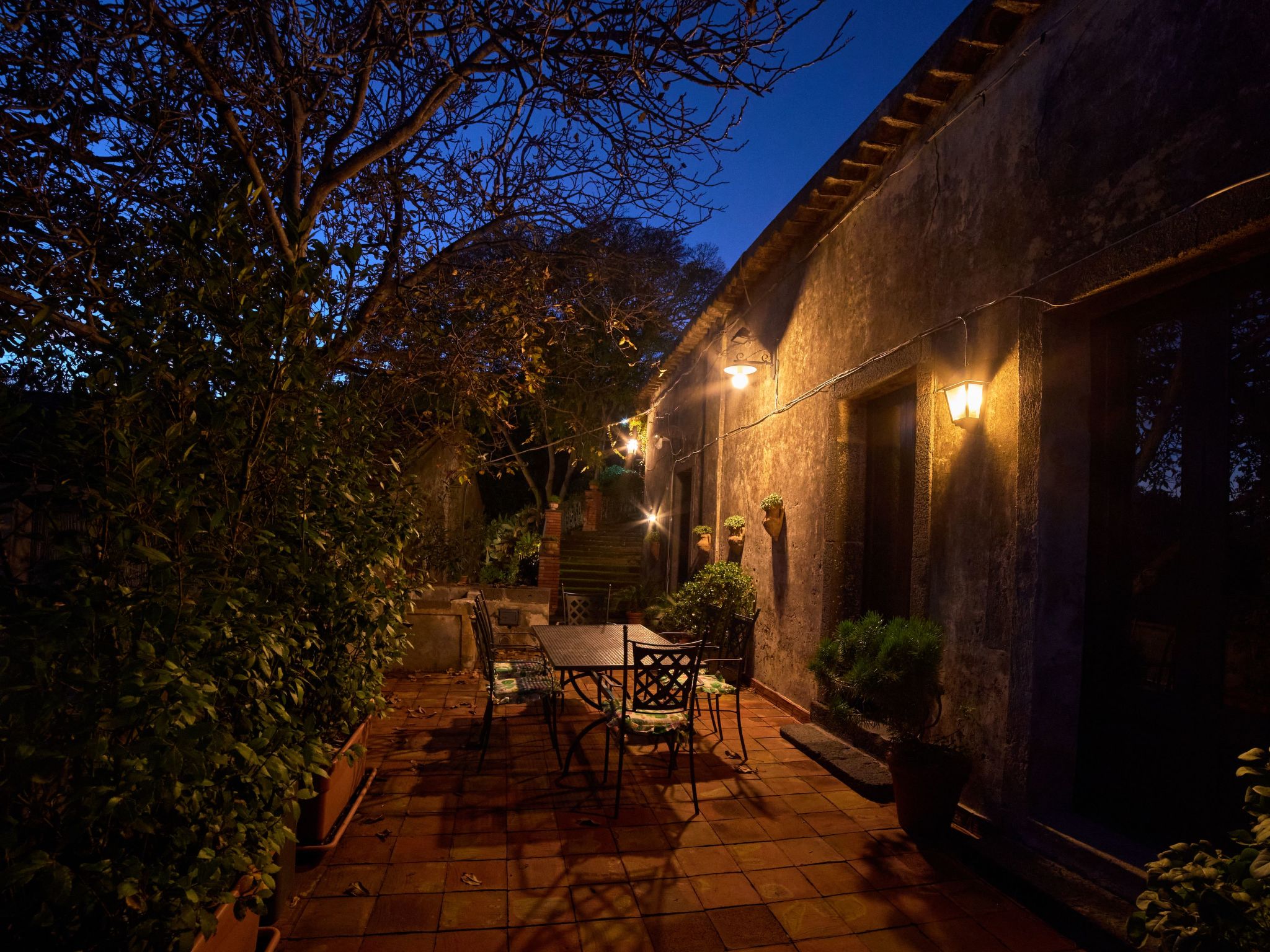 Mit Pool Infinity-Binnen