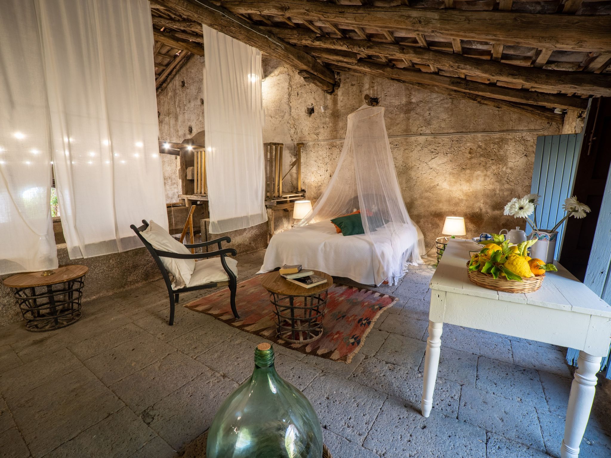 Mit Pool Infinity-Binnen