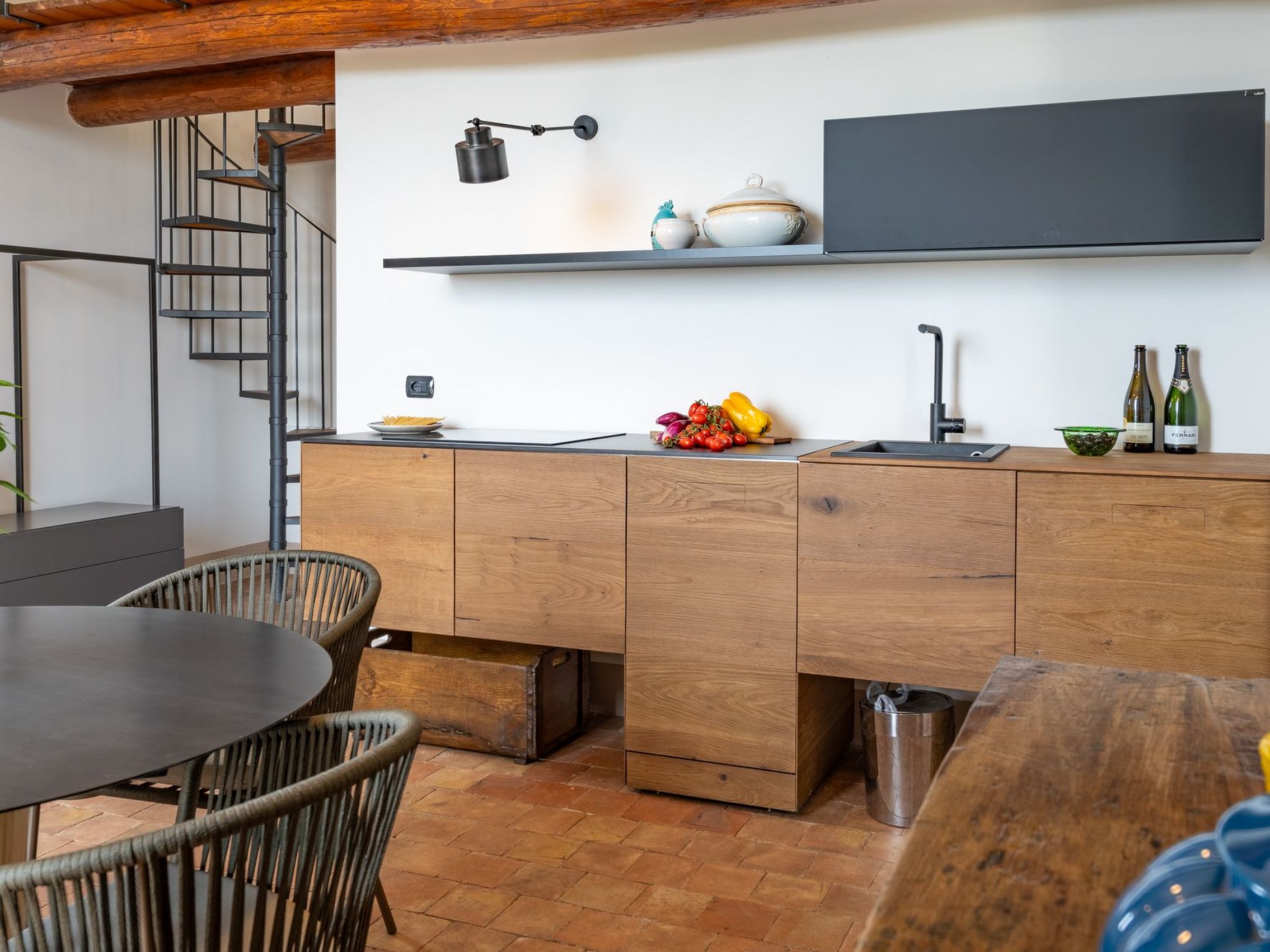 Avocado Garten-Binnen