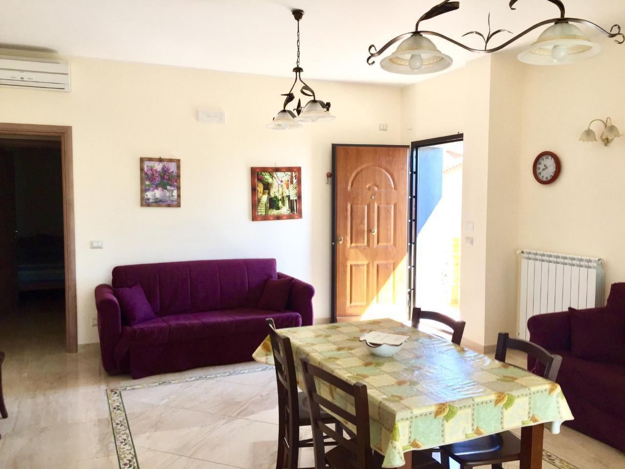 Wohnung mit Wasserblick-Inside