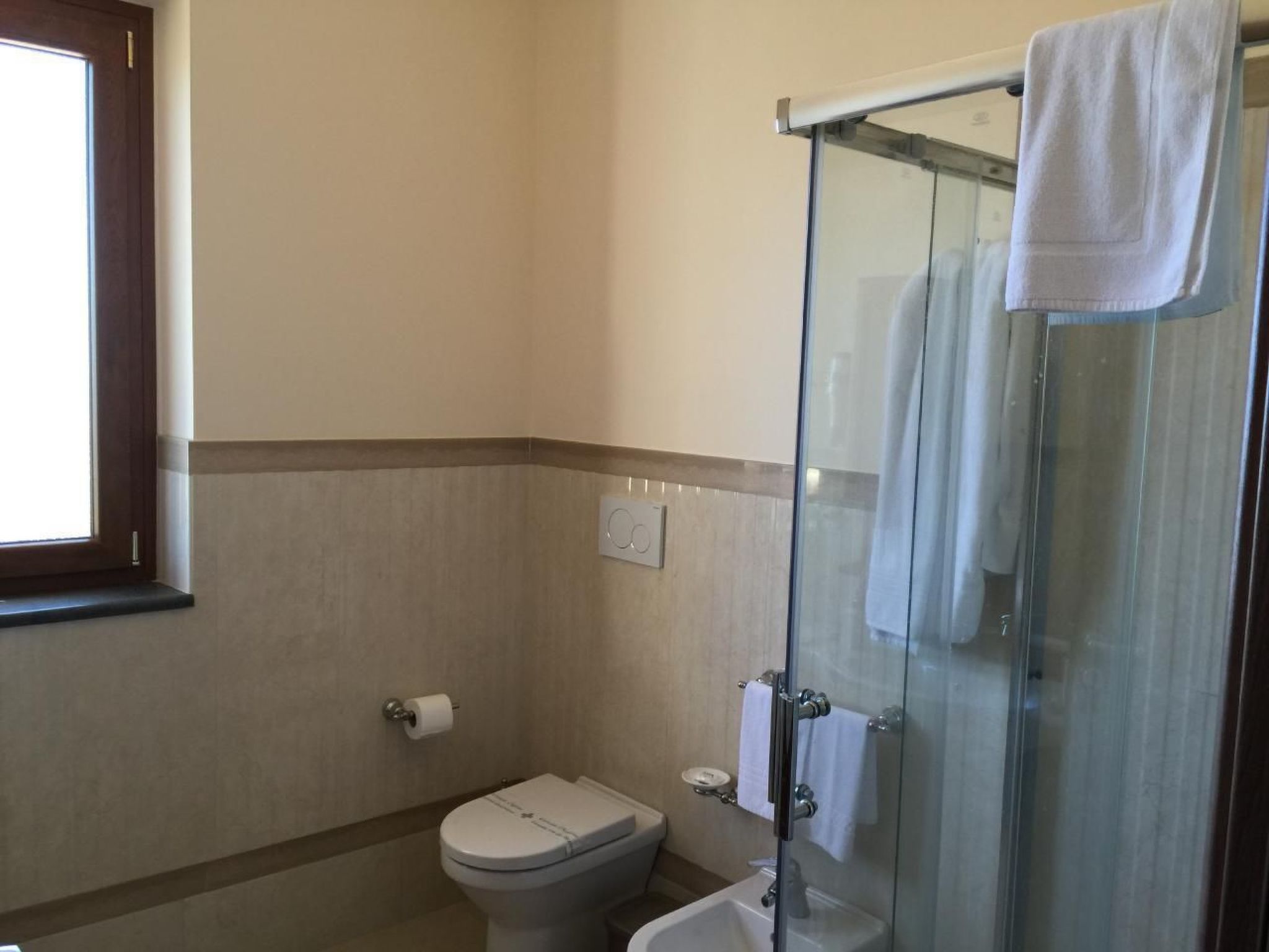 'Etna Royal View-Inside