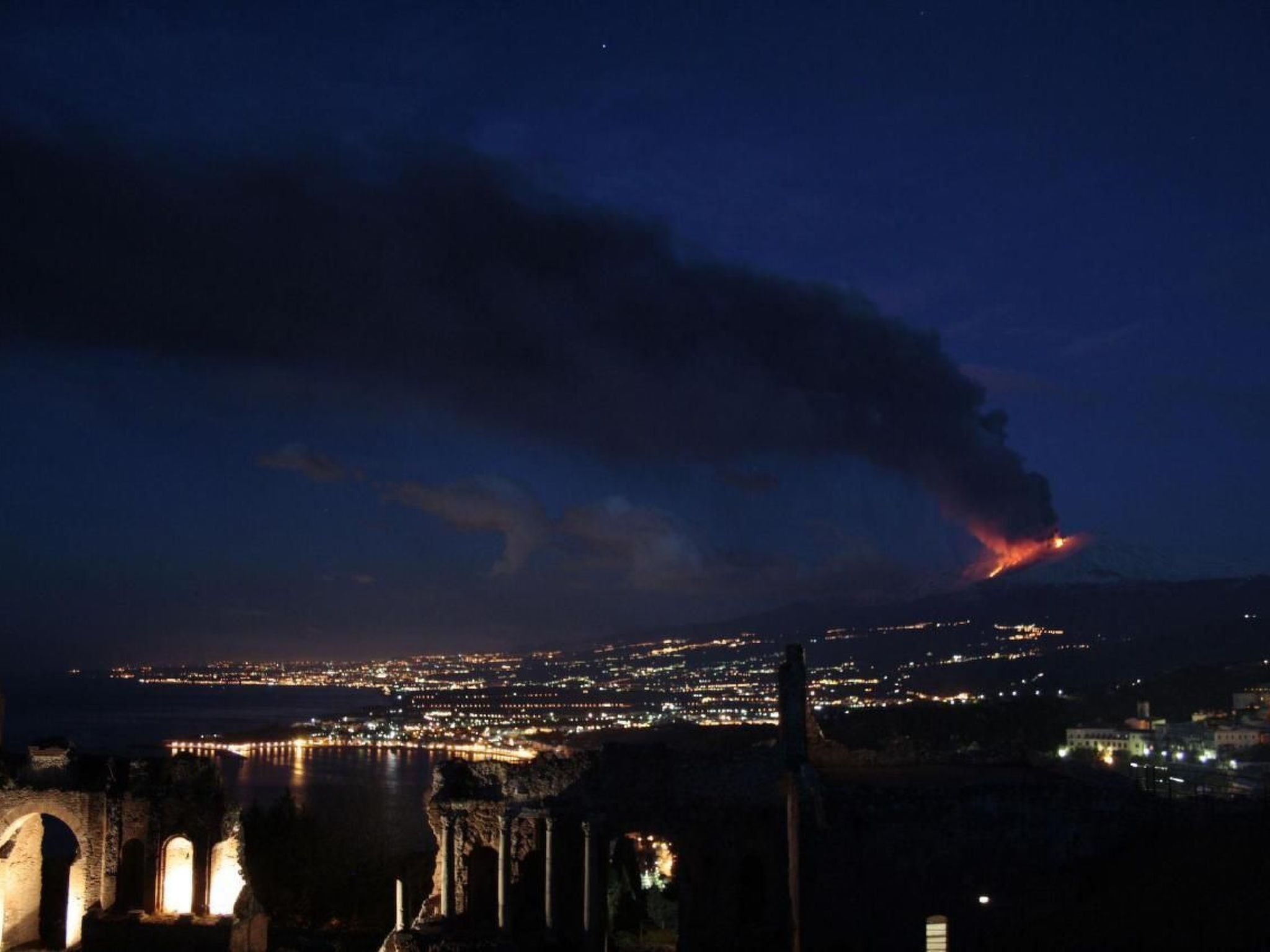 'Etna Royal View-Inside