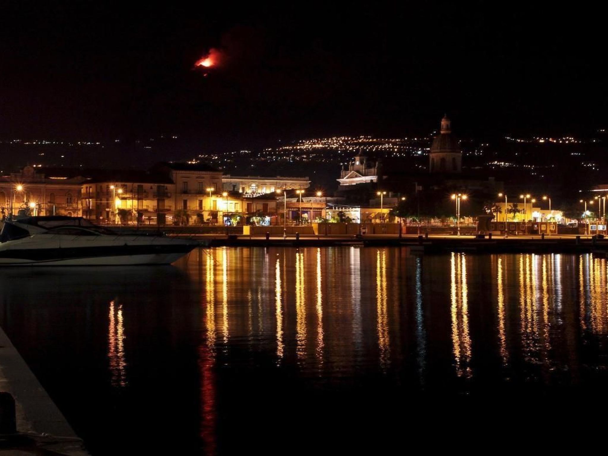 'Etna Royal View-Inside