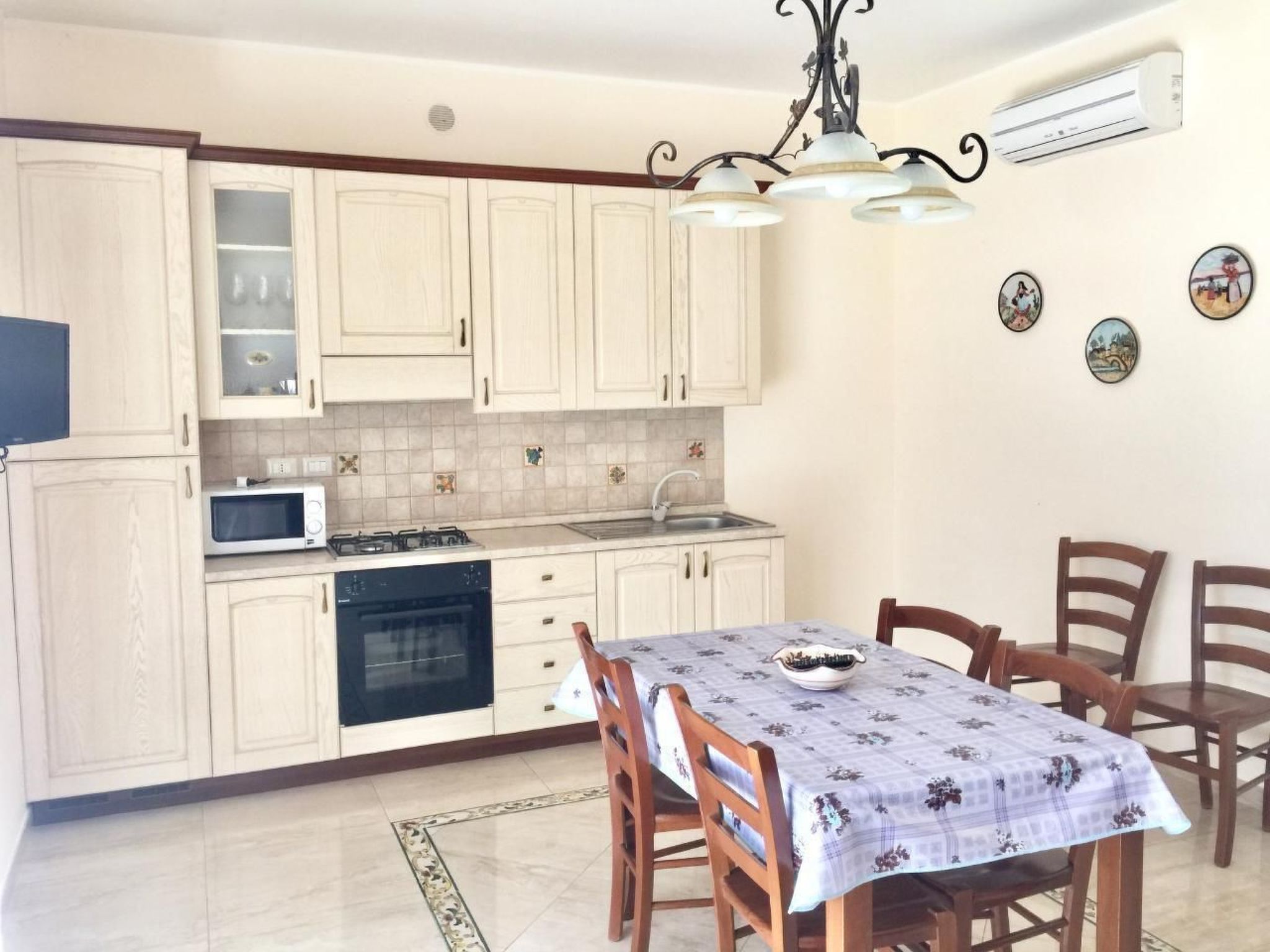 Wohnung in Trecastagni mit Terrasse-Inside