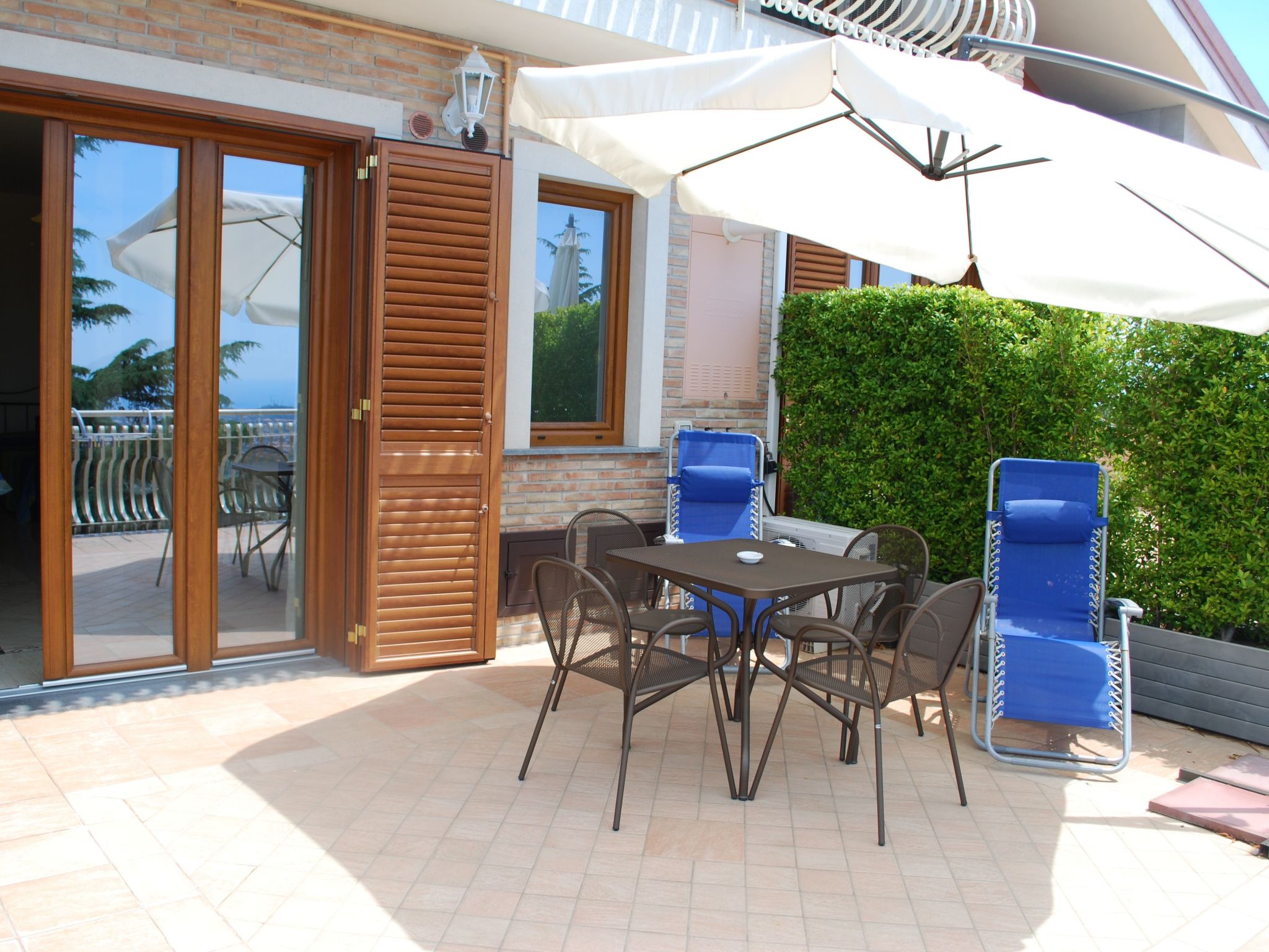 Wohnung in Trecastagni mit Terrasse-Drinnen