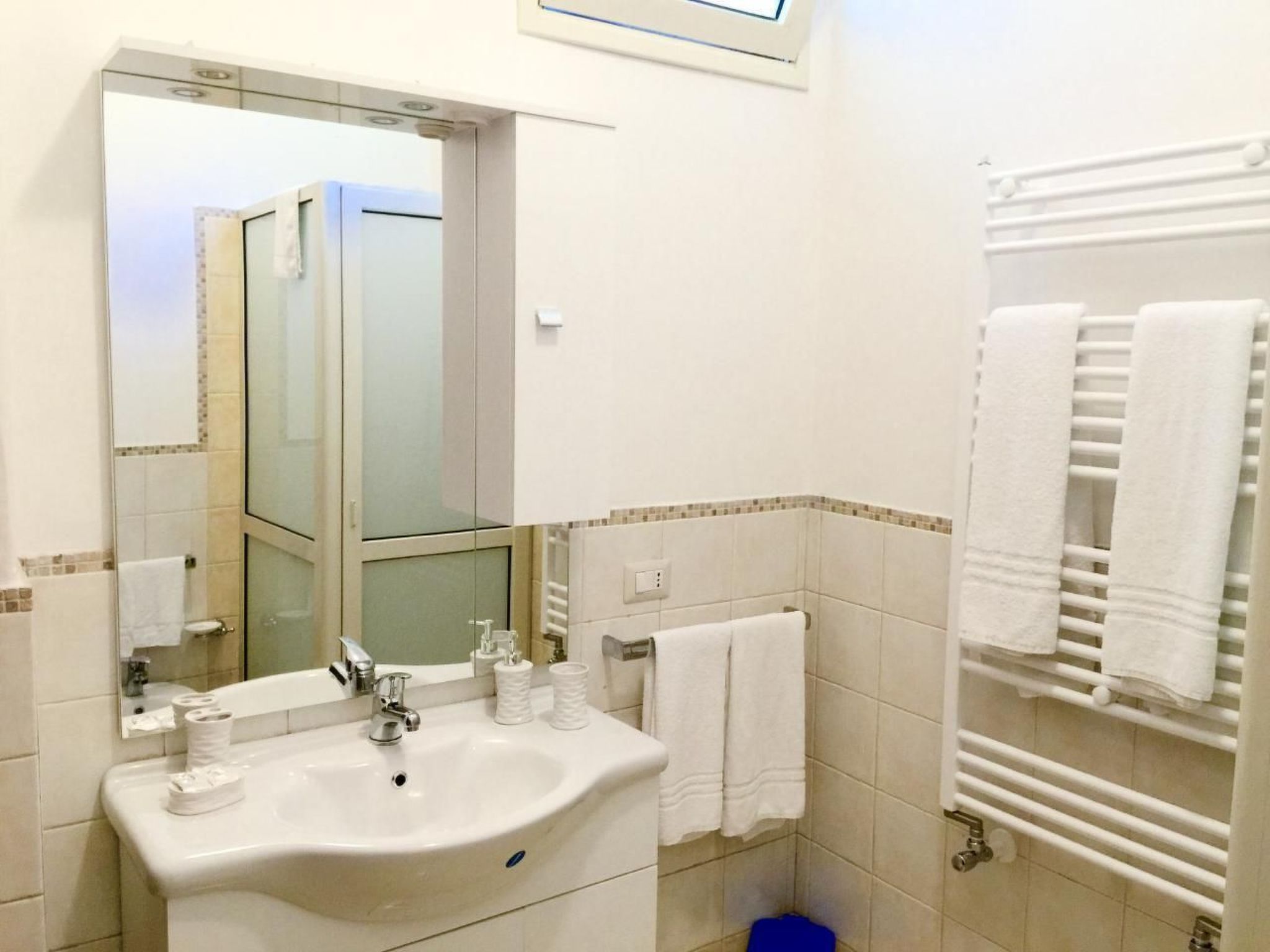 'Etna Dimora' mit Blick aufs Wasser-Inside