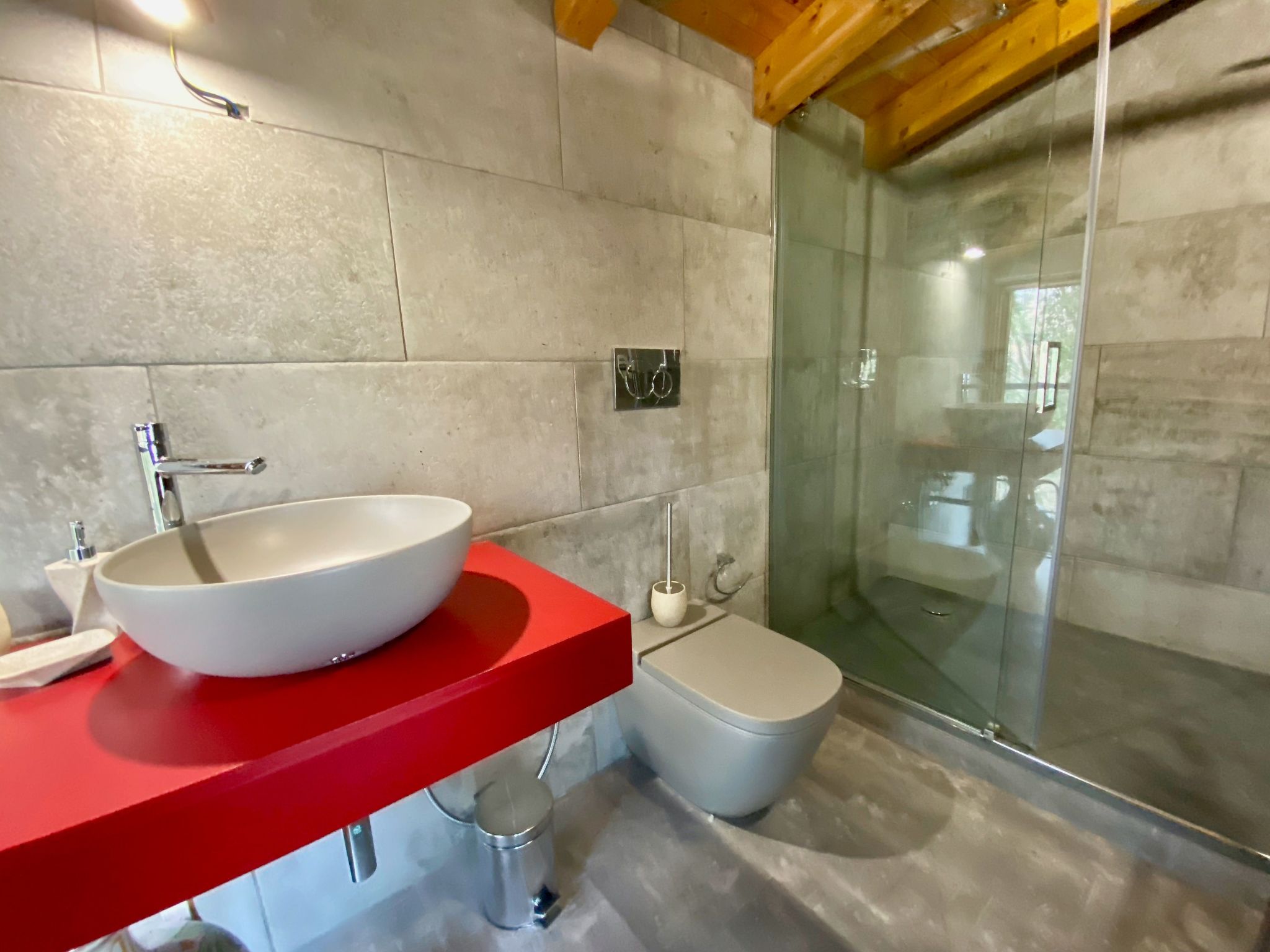 Ferienvilla mit privatem Pool-Binnen