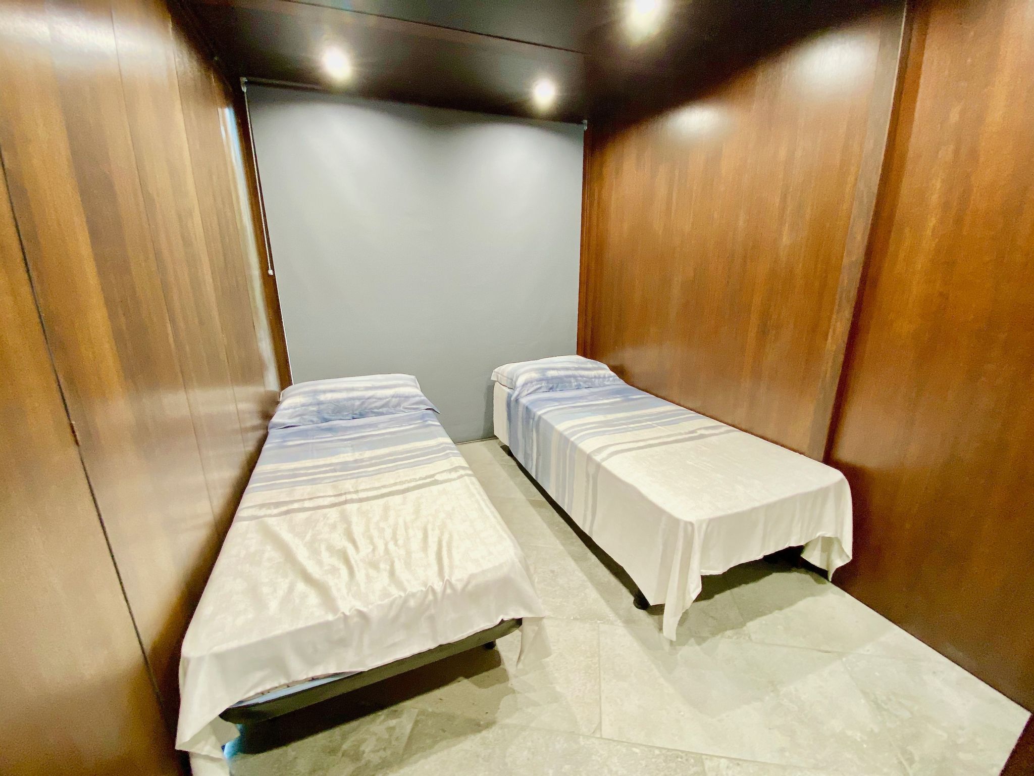 Ferienvilla mit privatem Pool-Binnen