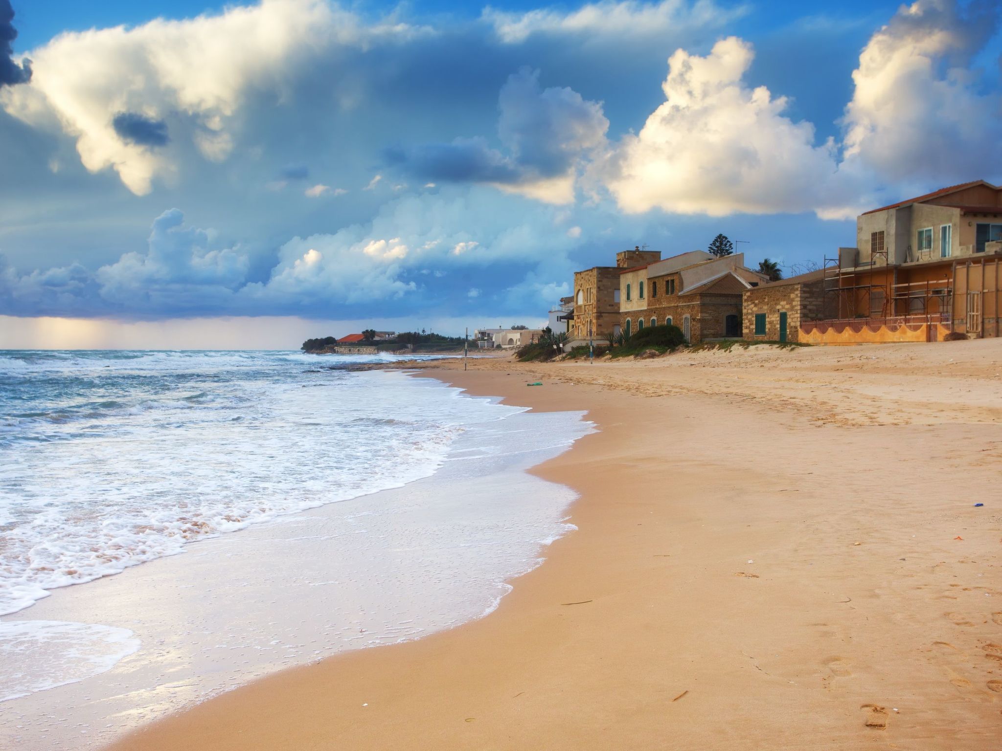 Ferienvilla mit privatem Pool-Binnen