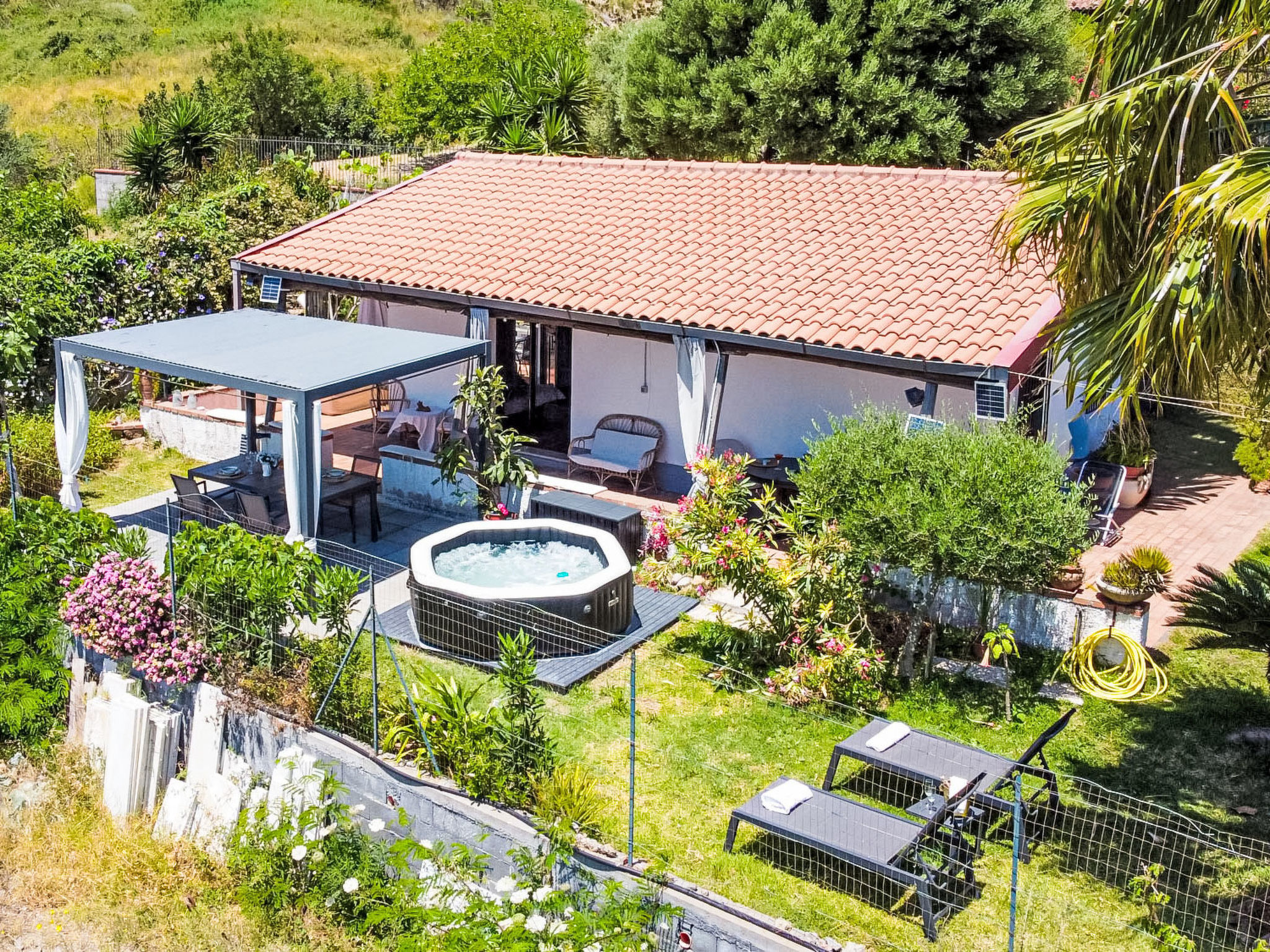 Photo of Feiertageora - Graziellas Garten - Villetta
