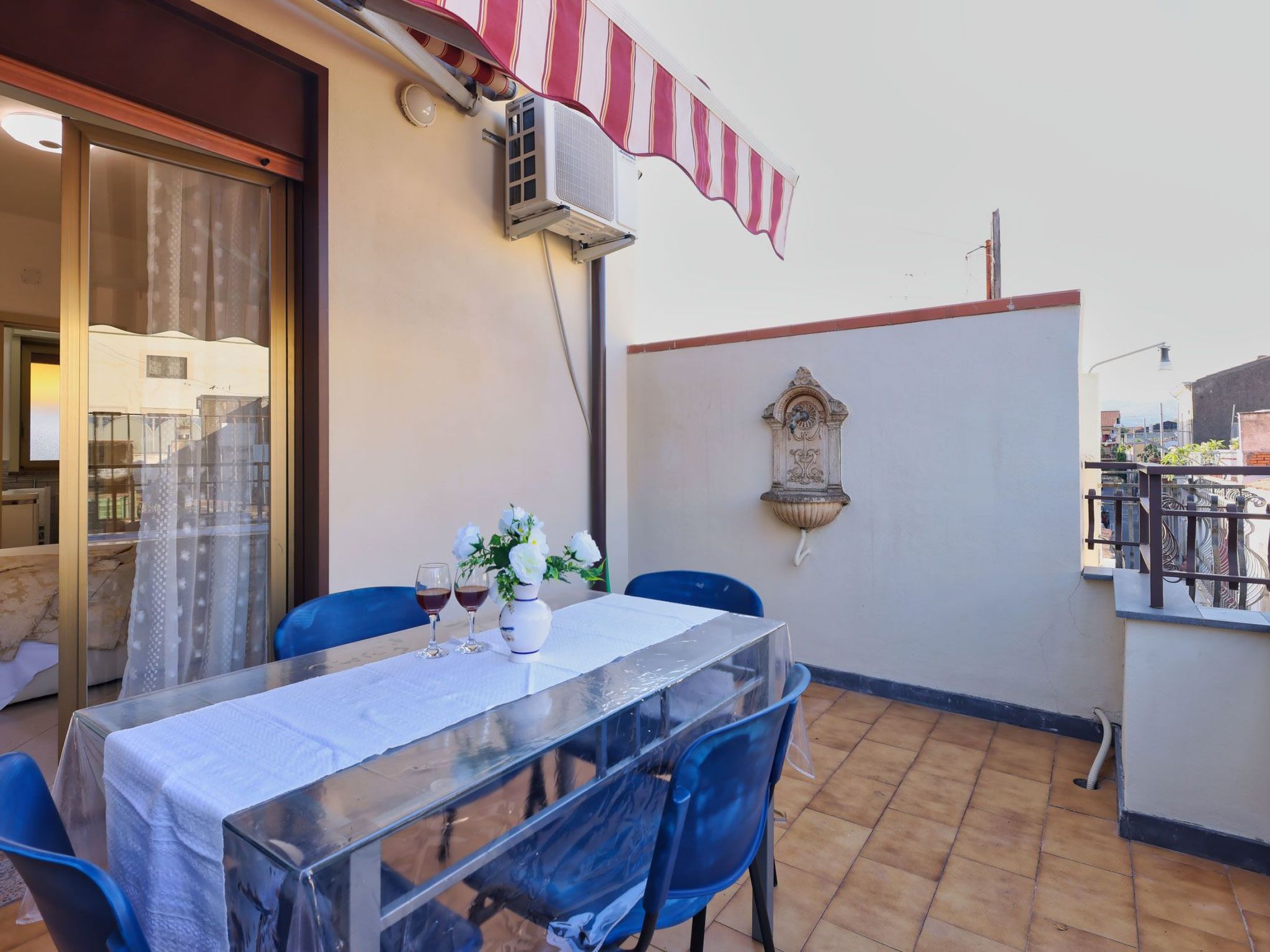 'Bedda Sicily-Dedans