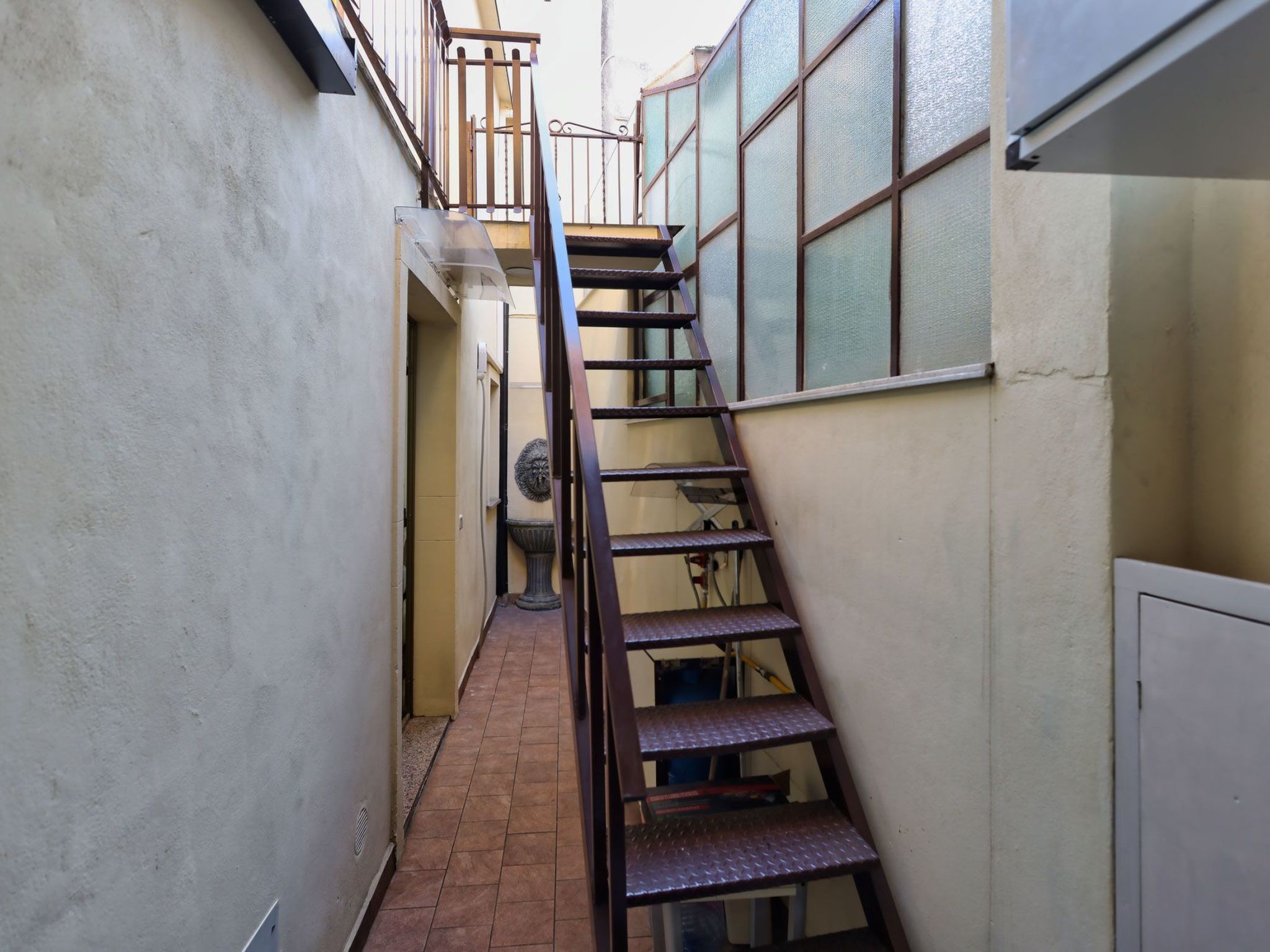 'Bedda Sicily-Dedans