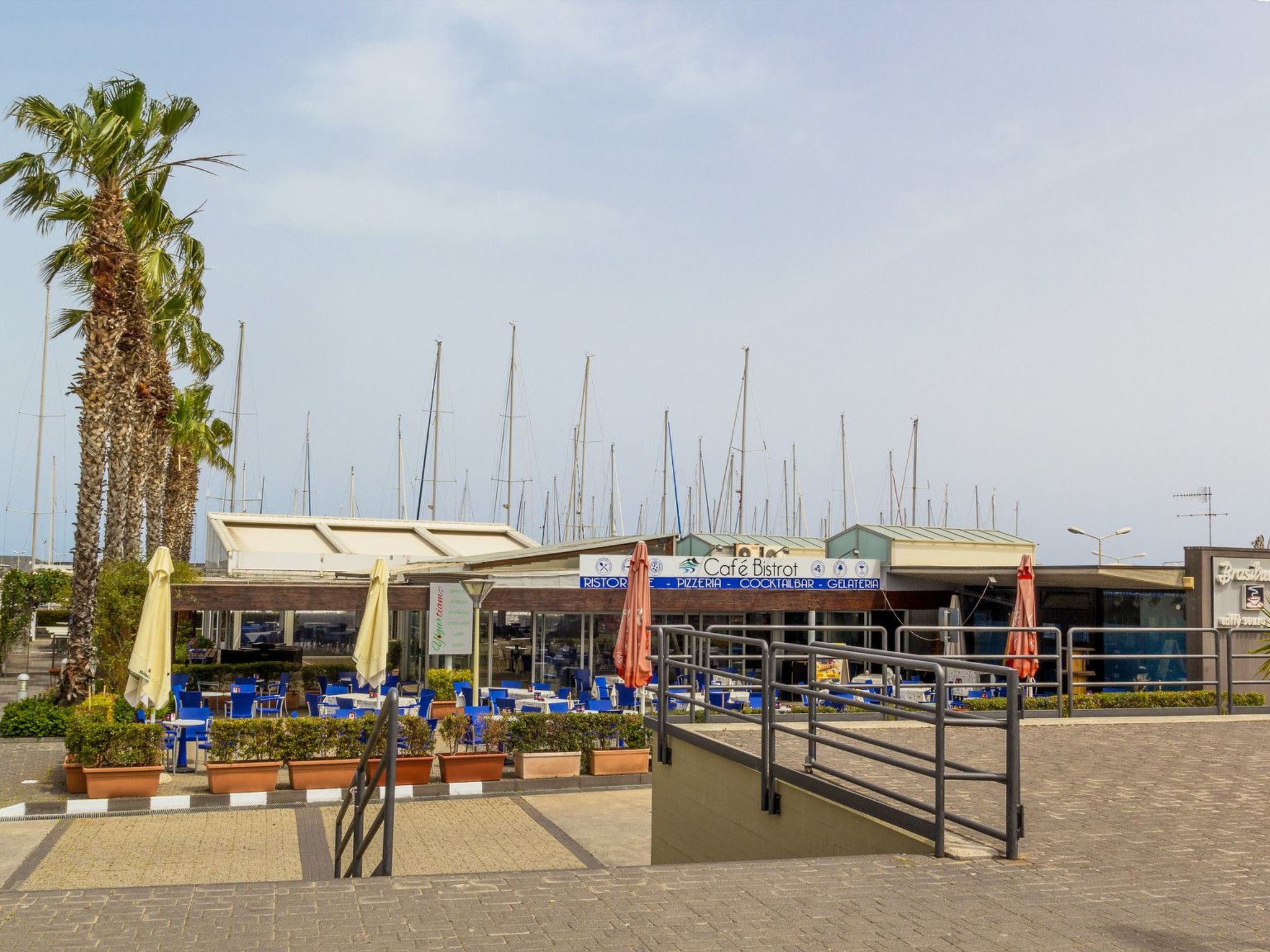 Les Suites Apartment 1-Inside