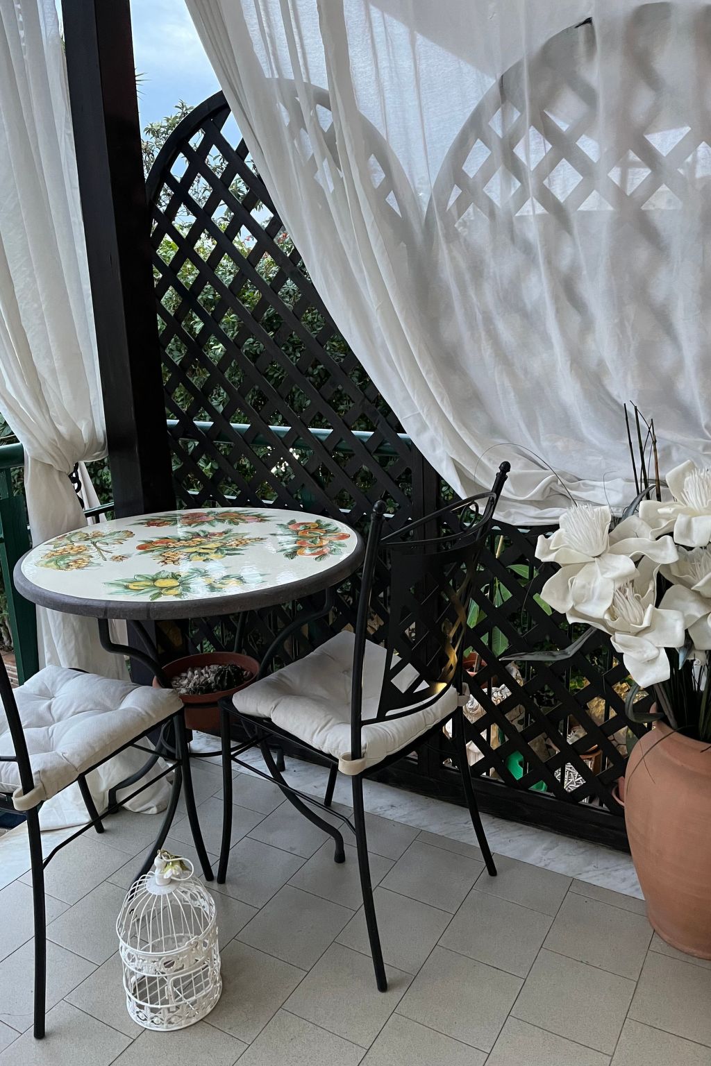 Euthalia zwischen Ätna und Taormina mit Pool und Jacuzzi - Buiten