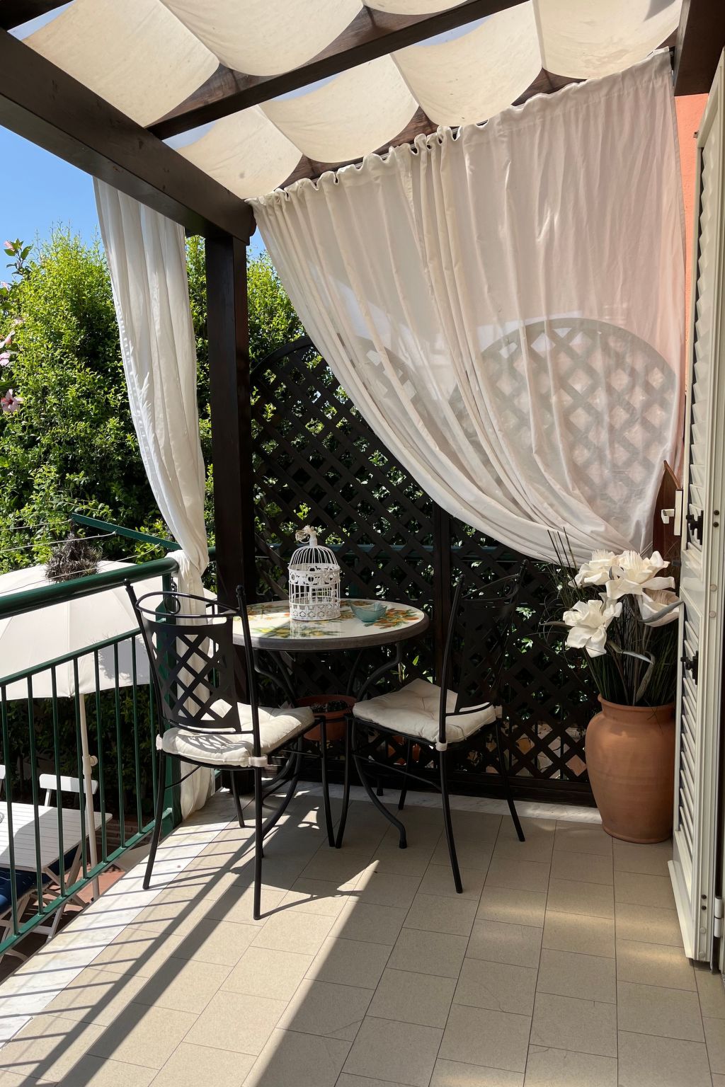 Euthalia zwischen Ätna und Taormina mit Pool und Jacuzzi - Buiten