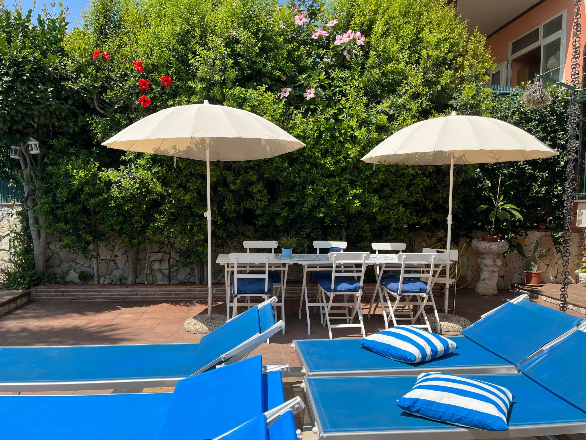 Euthalia zwischen Ätna und Taormina mit Pool und Jacuzzi - Buiten