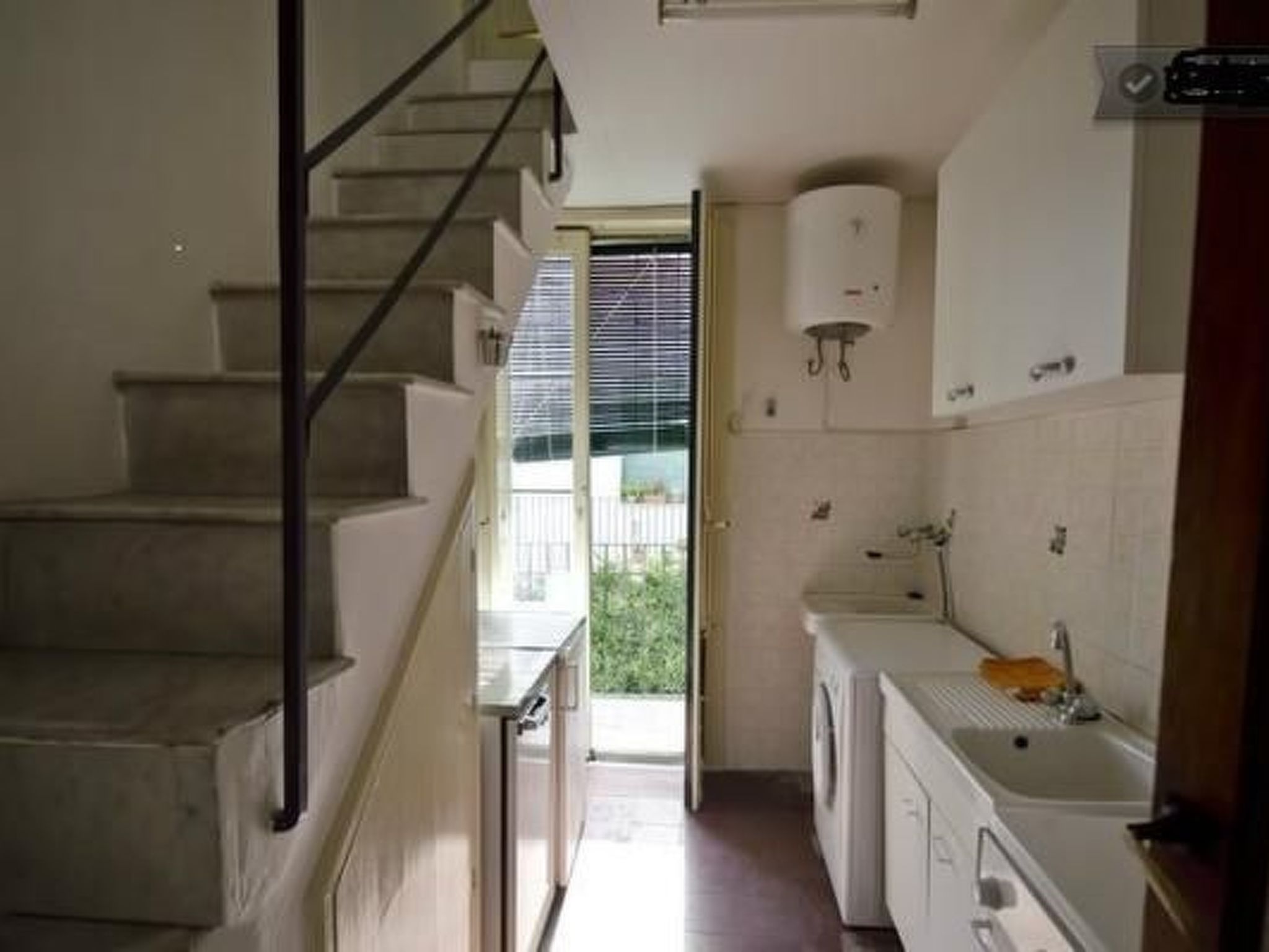 Haus in Sizilien mit Terrasse und Blick auf das Meer und mit Blick auf den Vulk - Inside