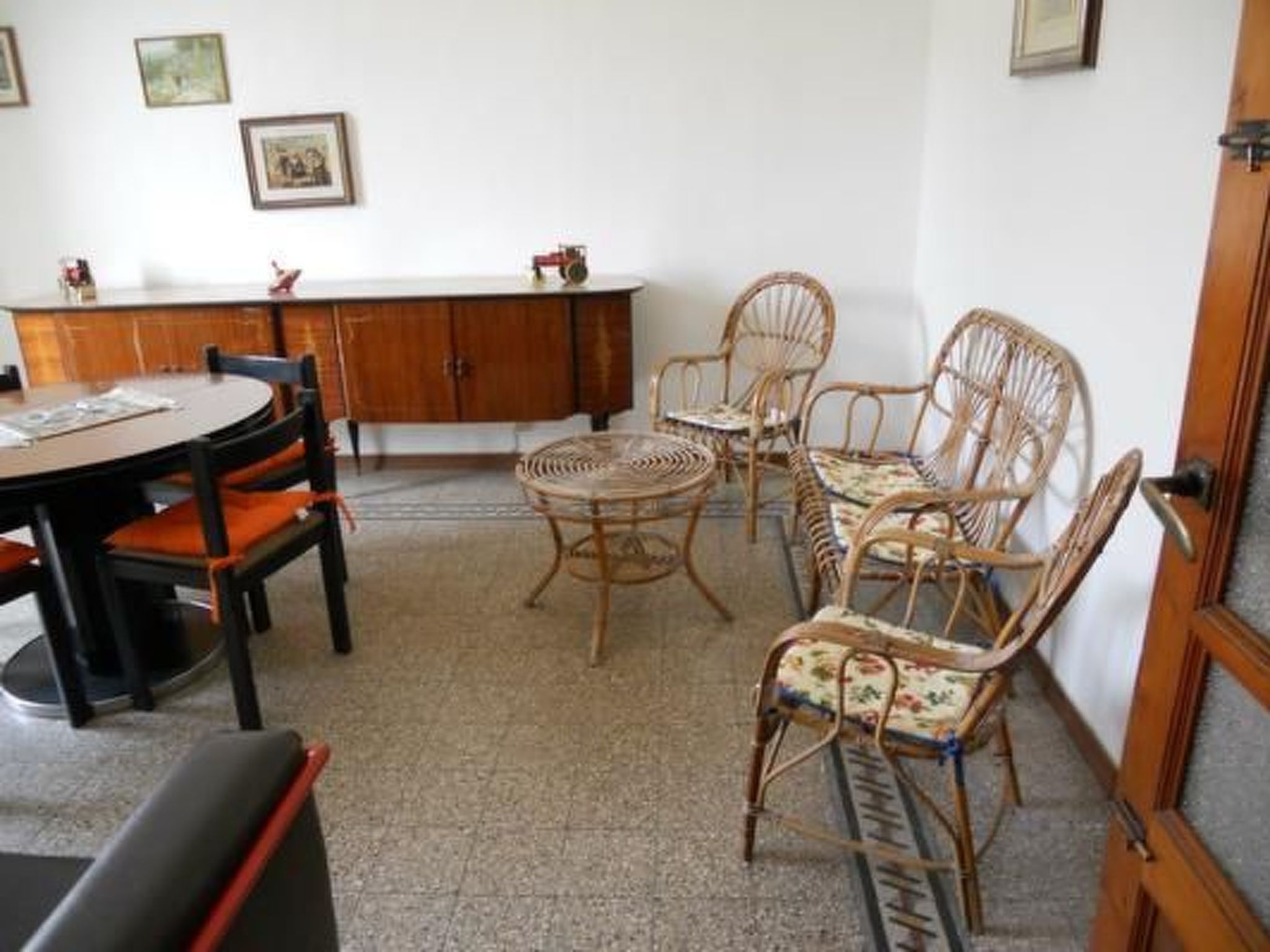 Haus in Sizilien mit Terrasse und Blick auf das Meer und mit Blick auf den Vulk - Inside