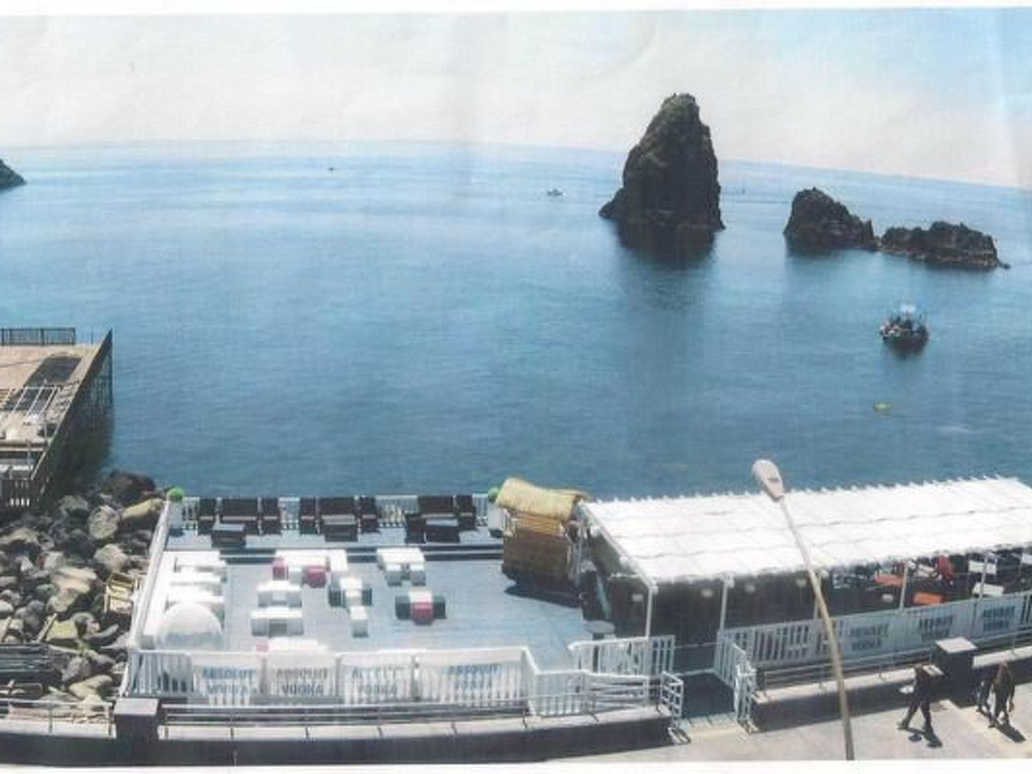 Haus in Sizilien mit Terrasse und Blick auf das Meer und mit Blick auf den Vulk - Outside