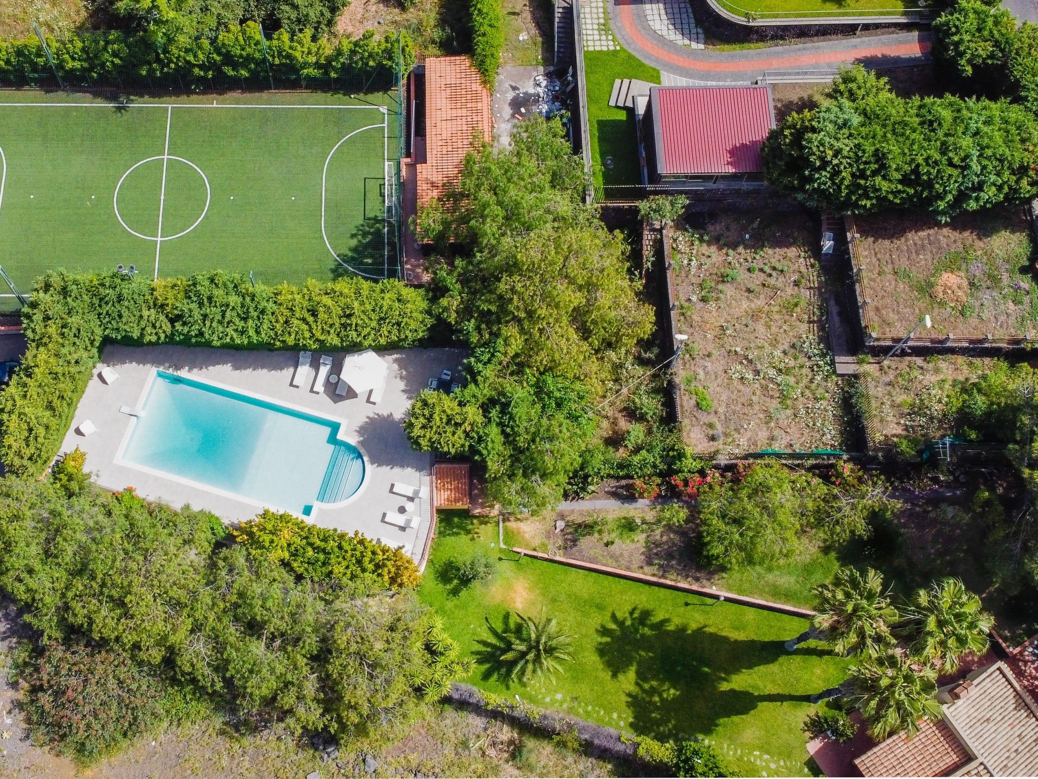 Für 11 Personen in Pedara, Sizilien (Ostküste von Sizilien)-Buiten