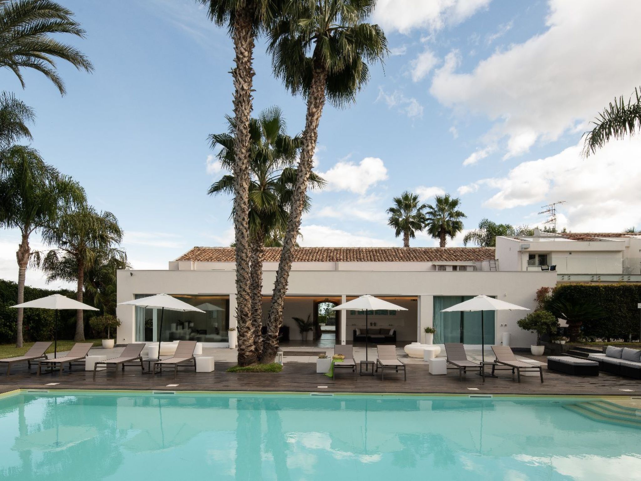Villa Carlino Confort — view 1 of 45