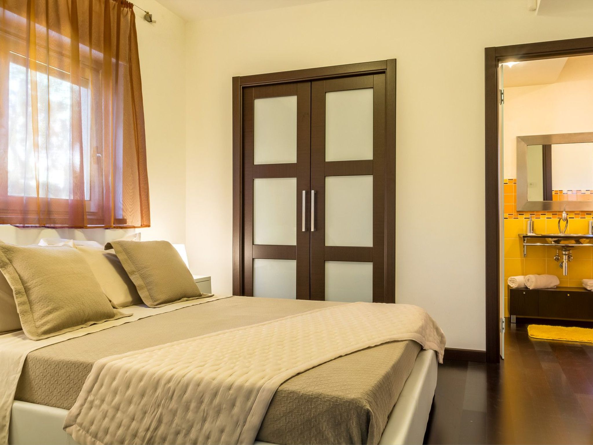 Villa Oras in Mascali-Binnen