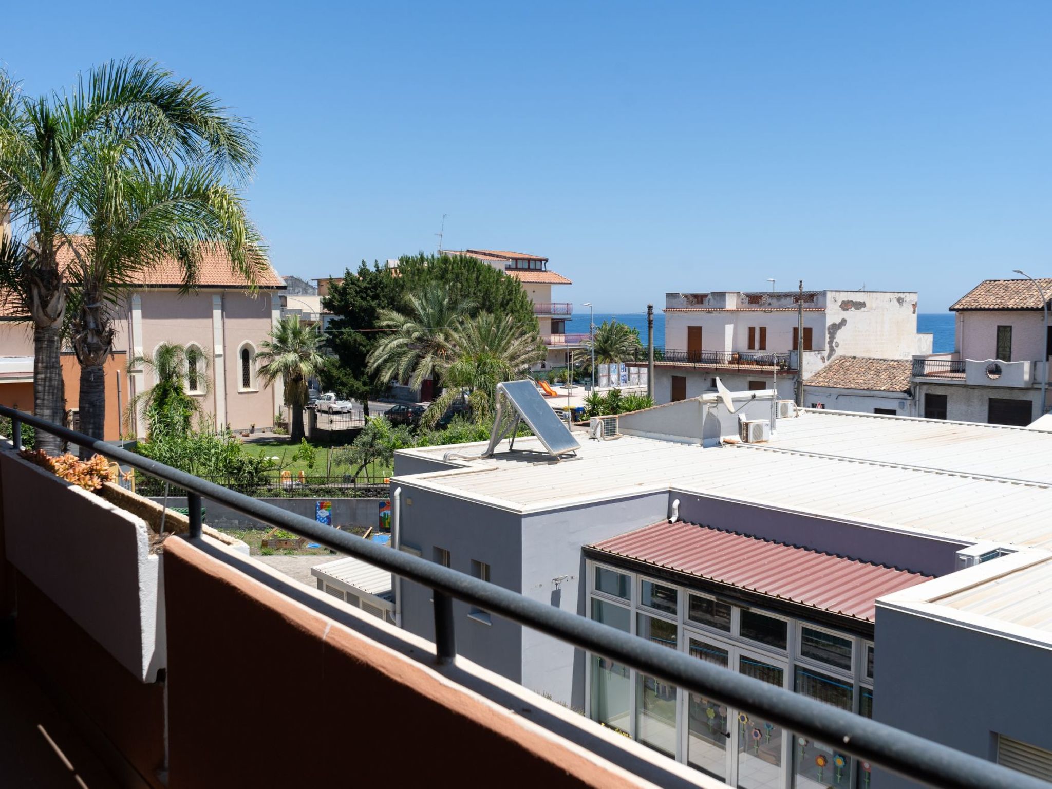 Saras Terrasse-Binnen