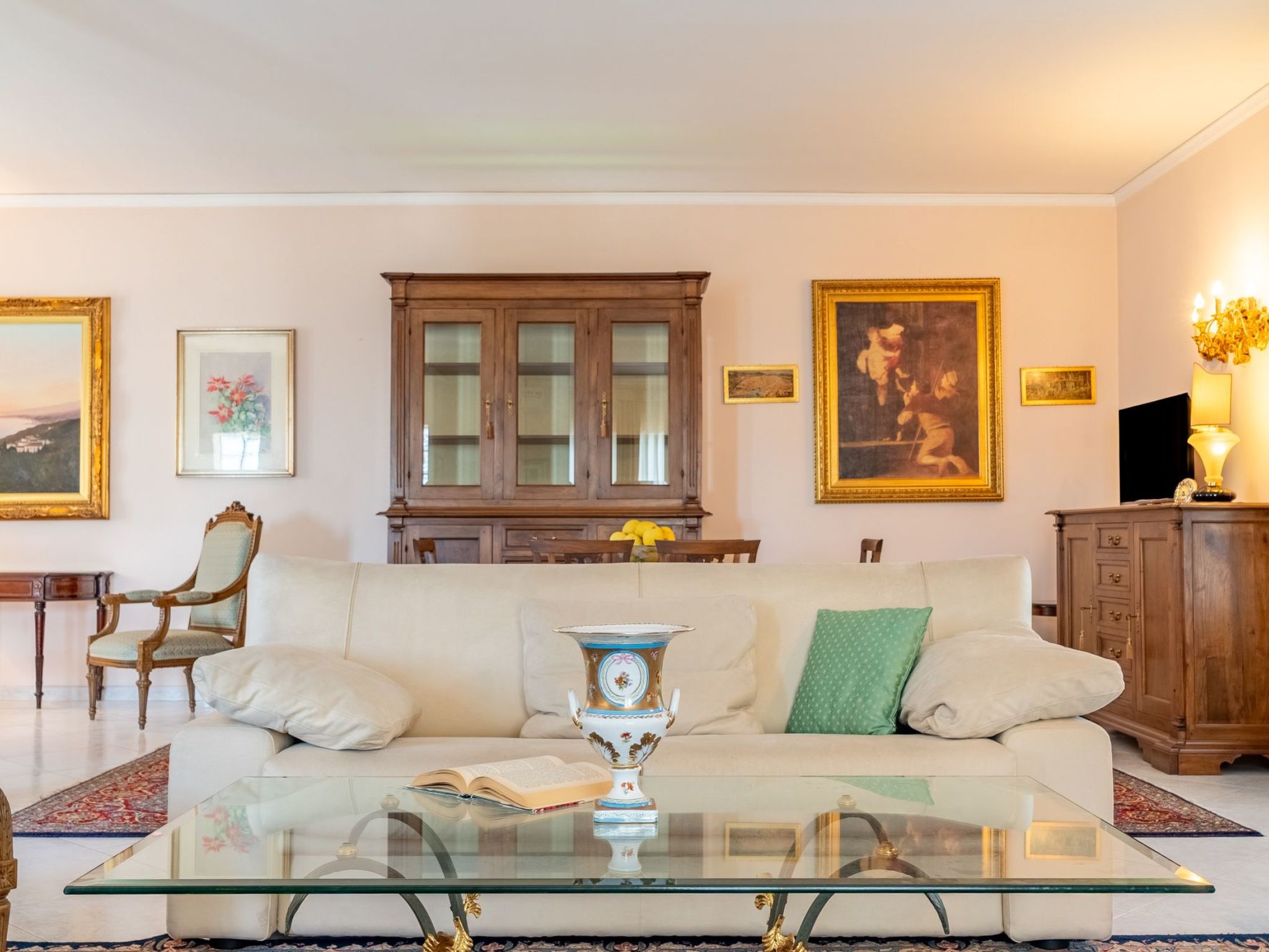 Villa Cesare-Image-tags.info