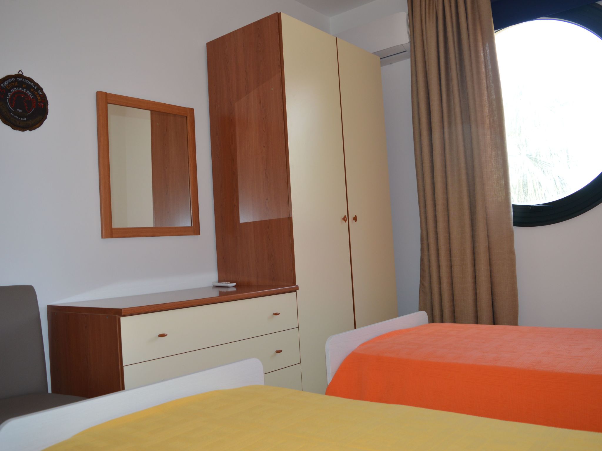 "Sicily-Etna-Taormina"-Dedans