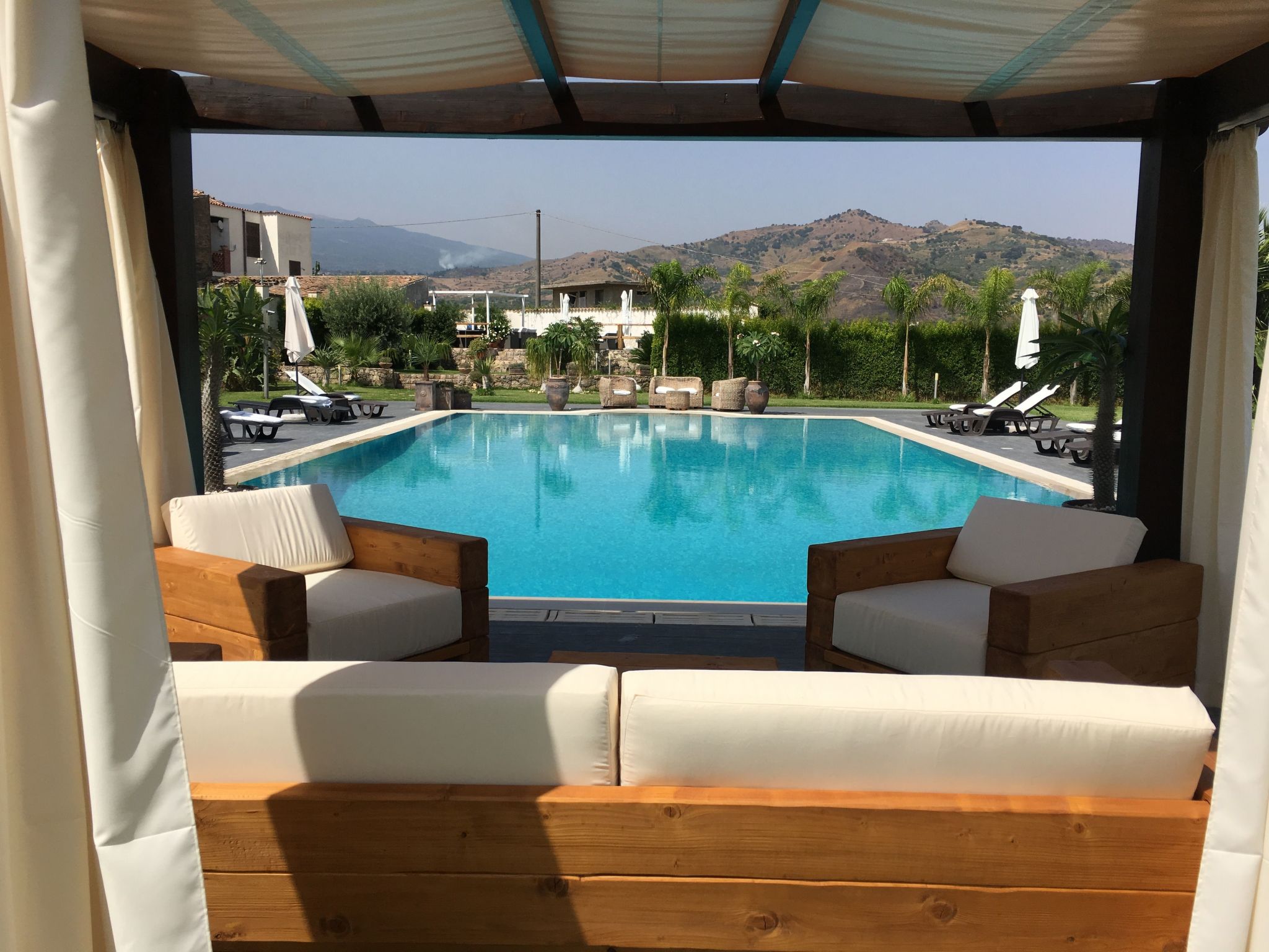 Ferienvilla 'Villa Fenice' mit privatem Pool-Binnen