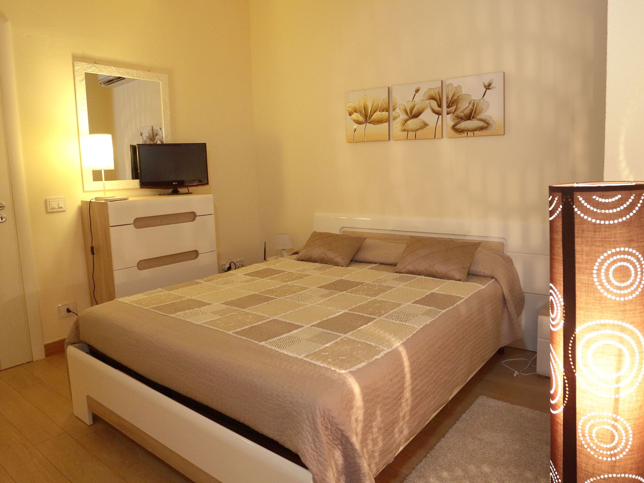 Ferienvilla 'Villa Fenice' mit privatem Pool-Binnen