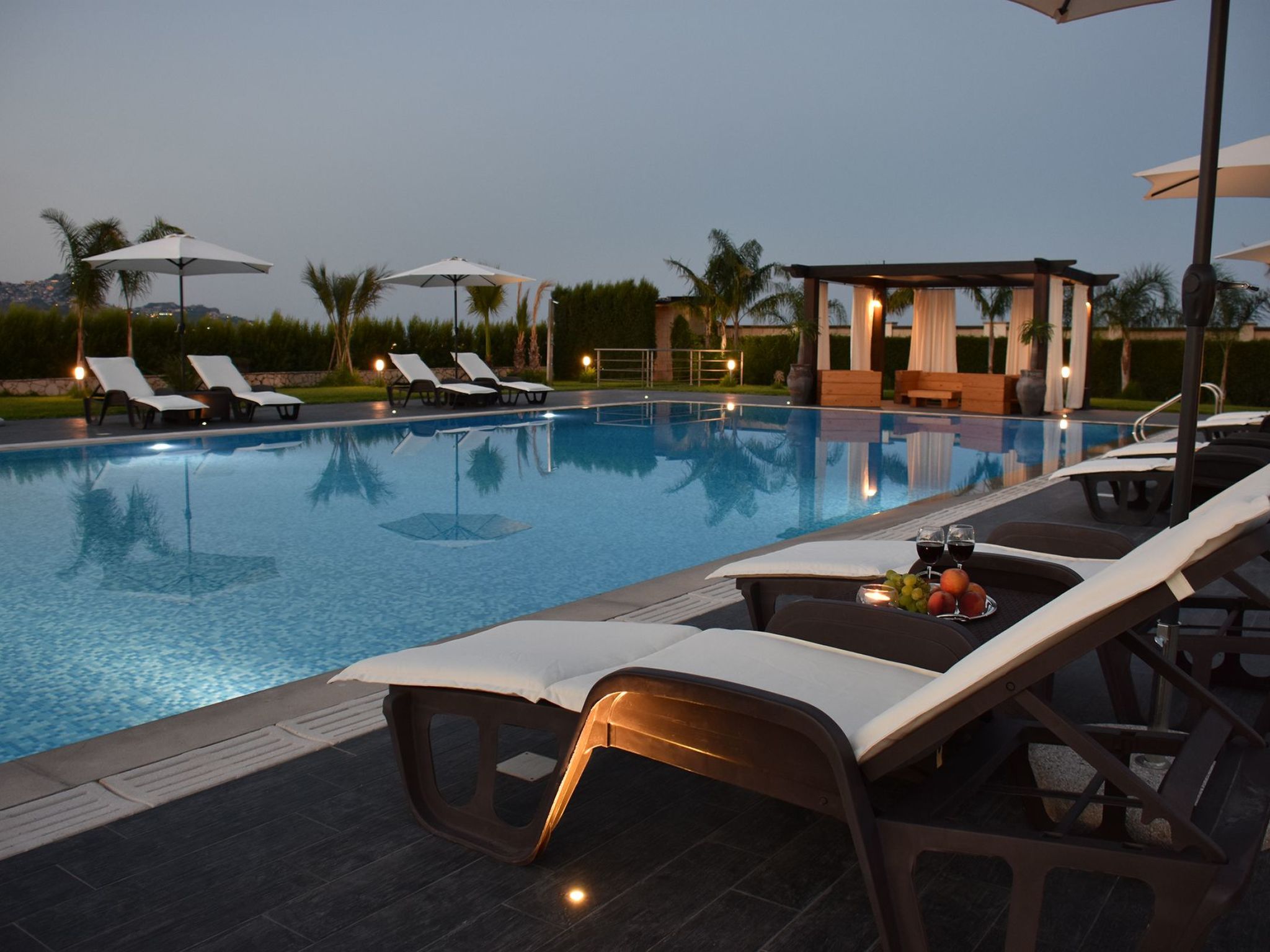 Ferienvilla 'Villa Fenice' mit privatem Pool-Binnen