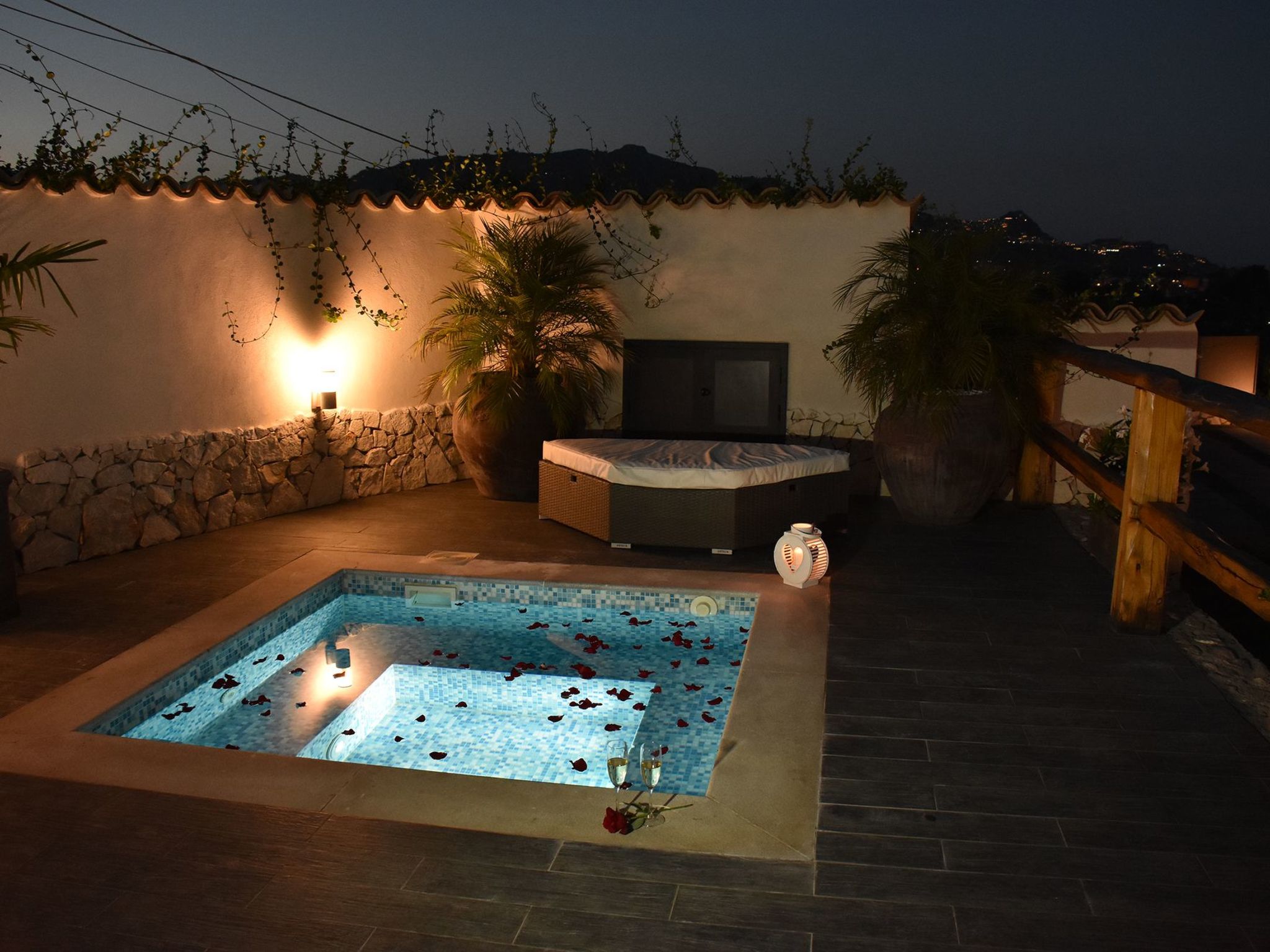 Ferienvilla 'Villa Fenice' mit privatem Pool-Binnen