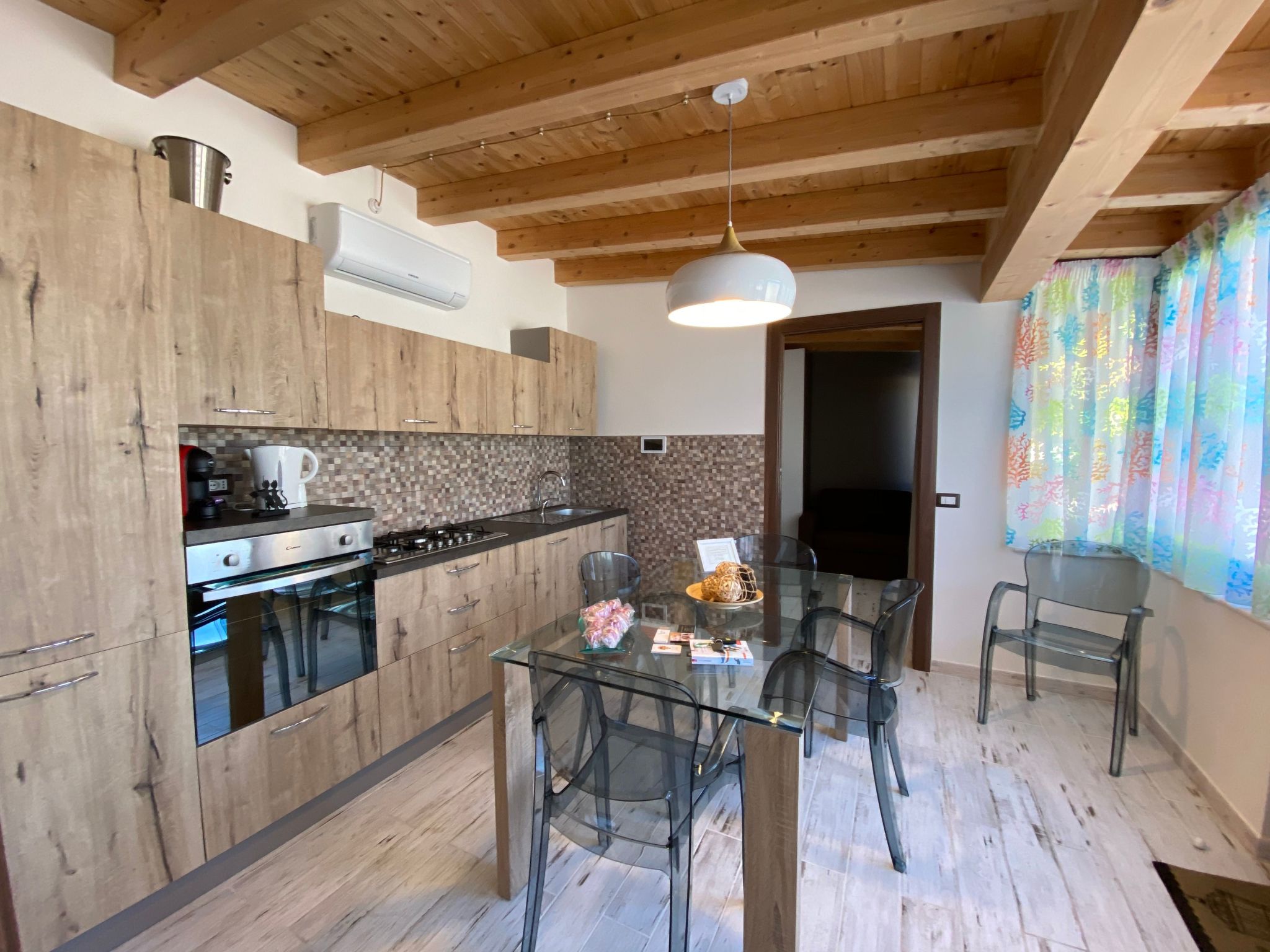 Haus in Calatabiano mit privatem Parkplatz-Binnen