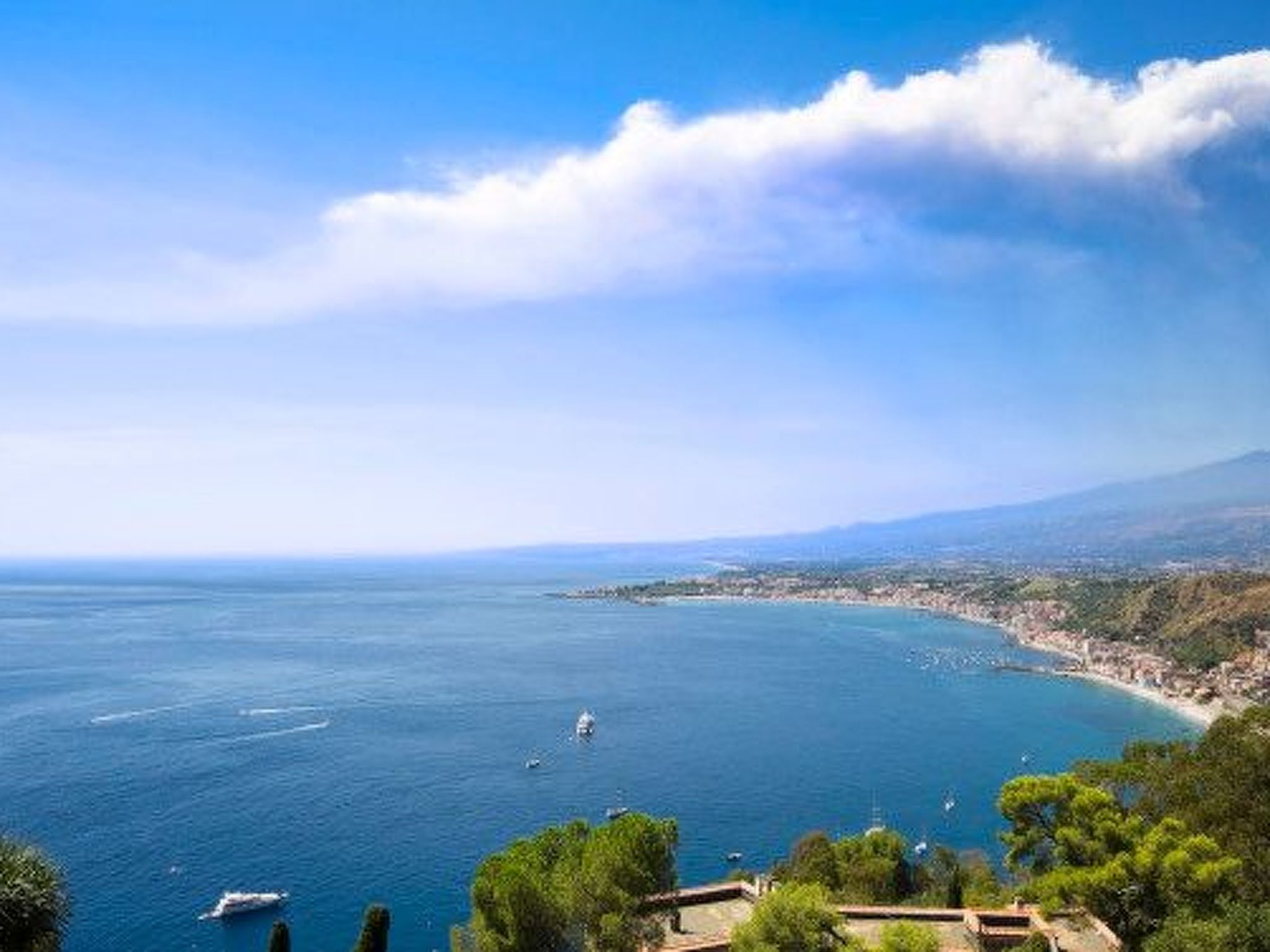 Haus in Calatabiano mit privatem Parkplatz-Binnen