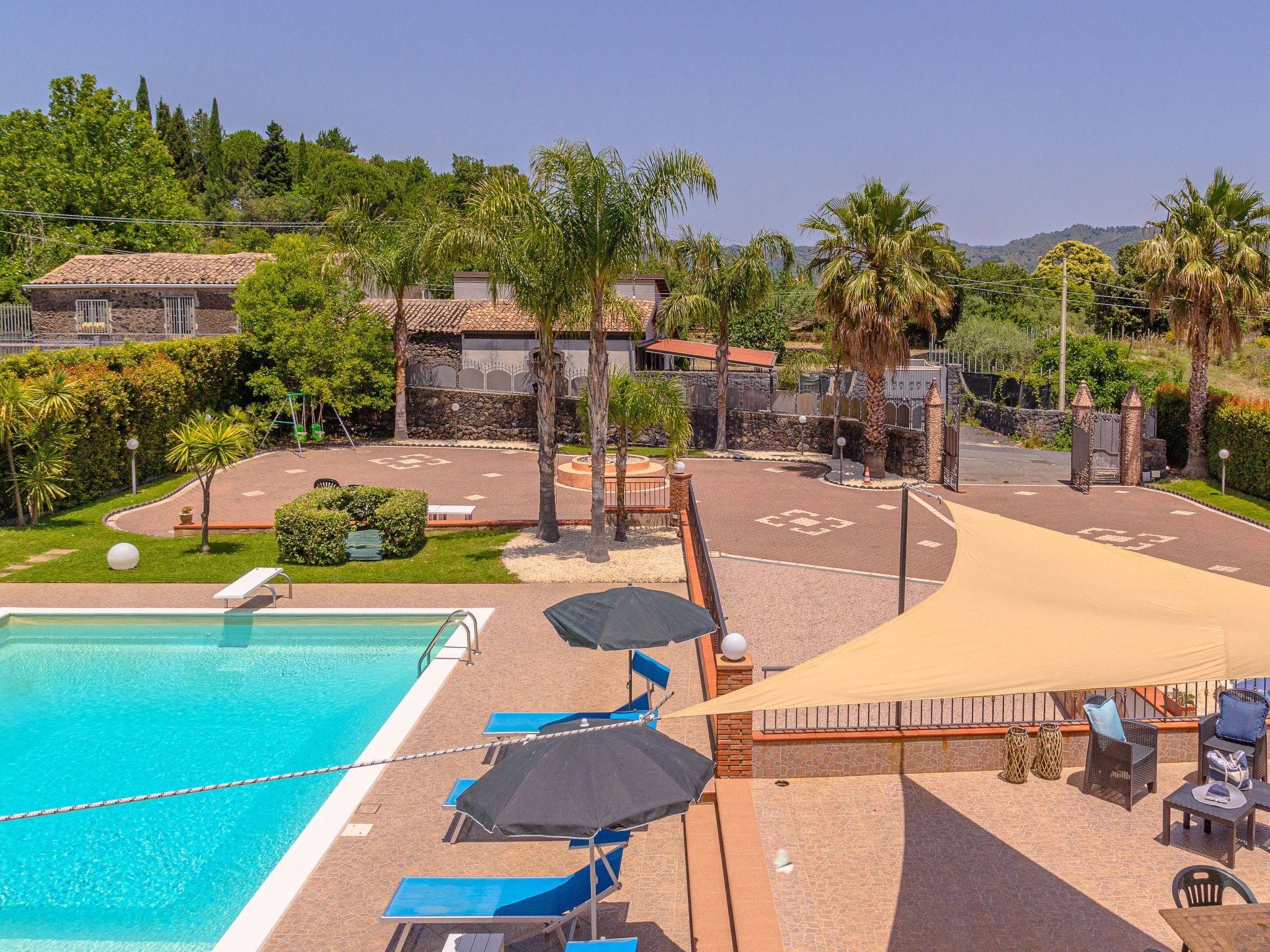 Ferienvilla 'Villa Aura' mit Pool-Binnen