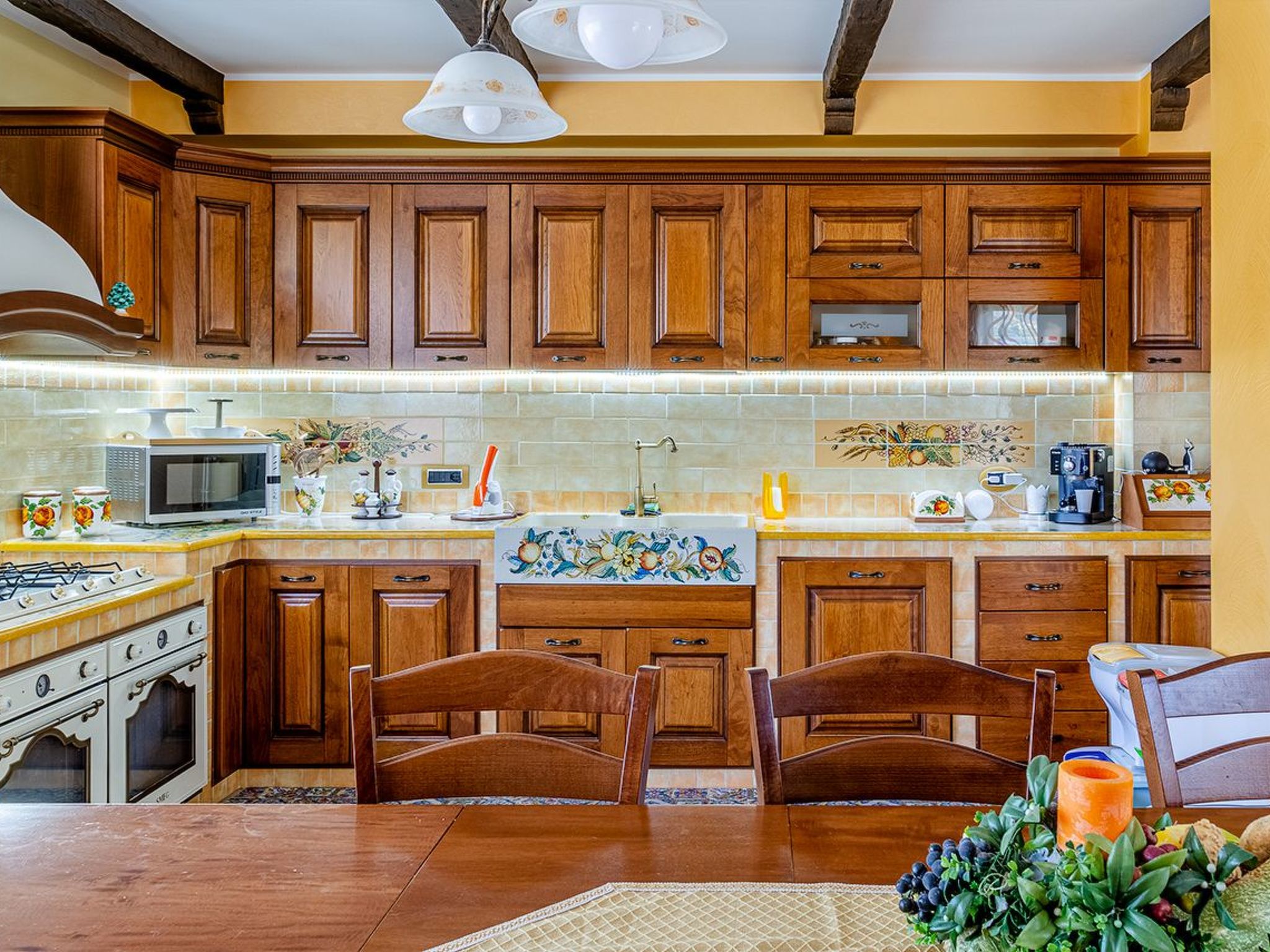 Ferienvilla 'Villa Aura' mit Pool-Binnen