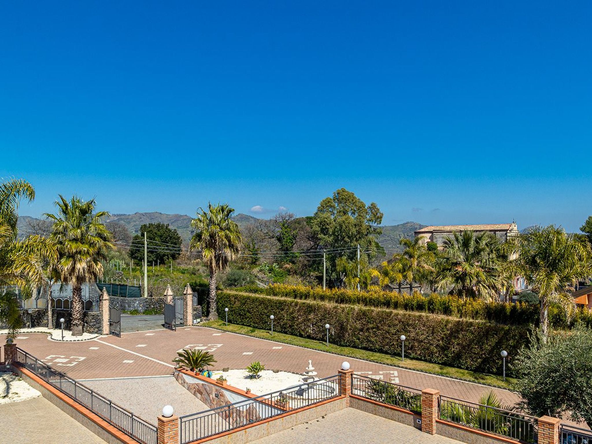 Ferienvilla 'Villa Aura' mit Pool-Binnen