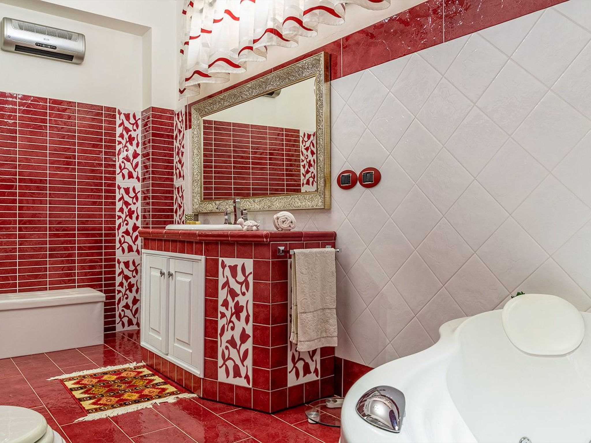 Ferienvilla 'Villa Aura' mit Pool-Binnen