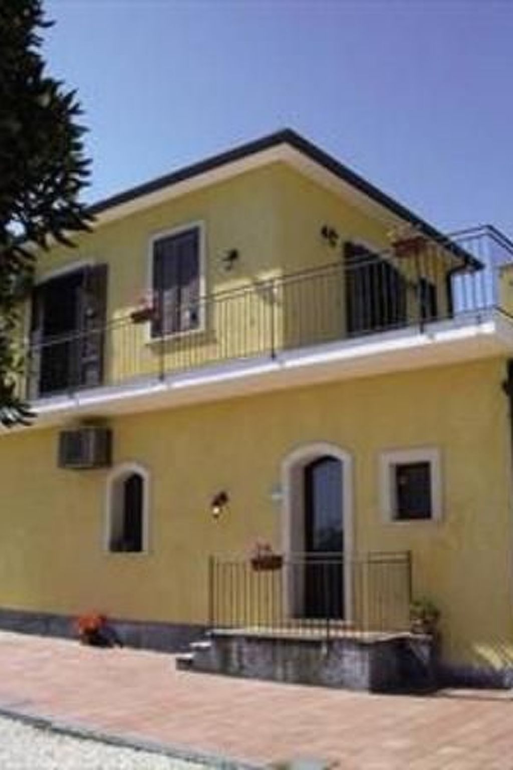 Wohnanlage Oase von Fiumefreddo-Image-tags.info