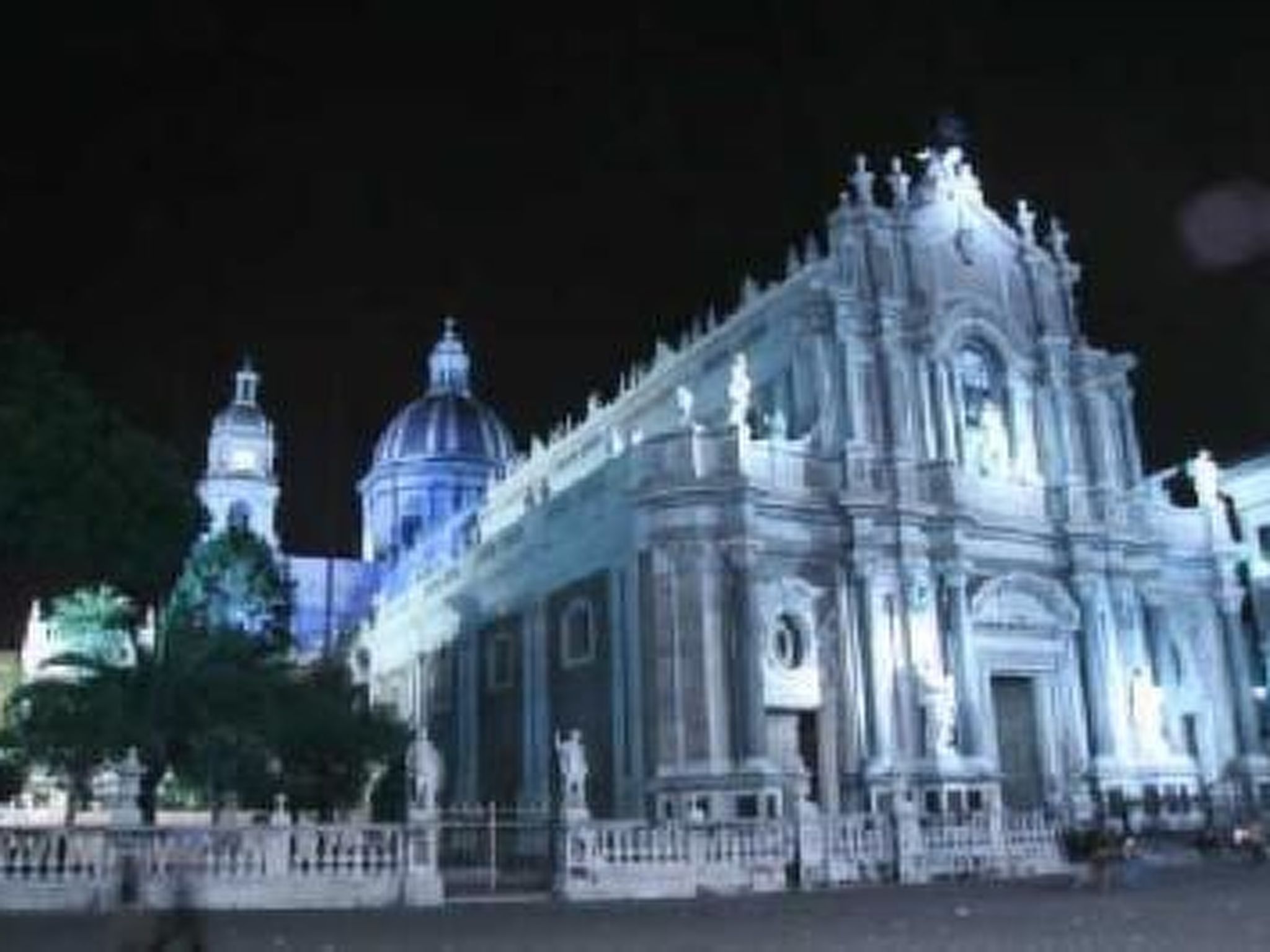 Wohnanlage Oase von Fiumefreddo-Buiten