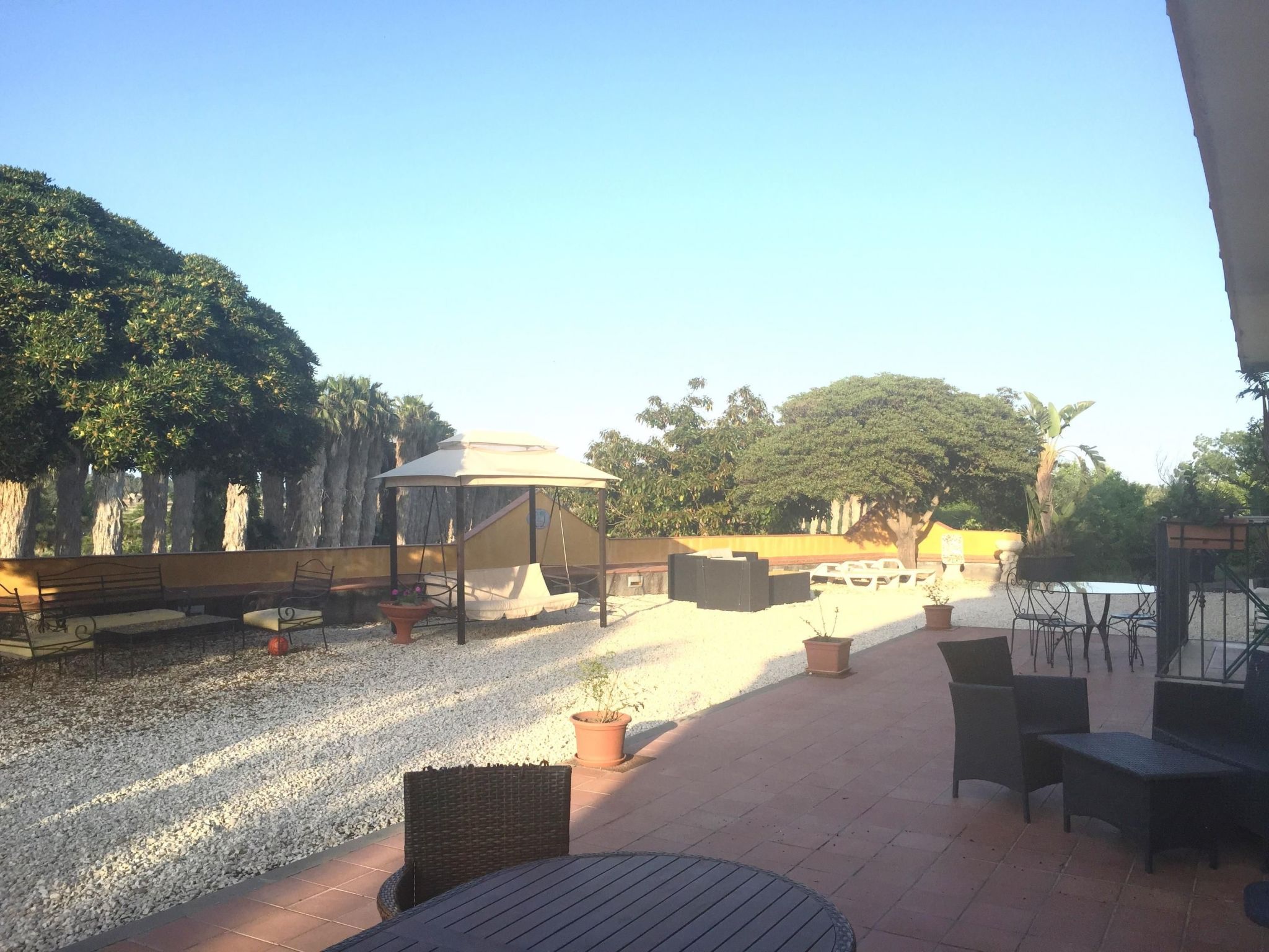 Wohnanlage Oase von Fiumefreddo-Buiten