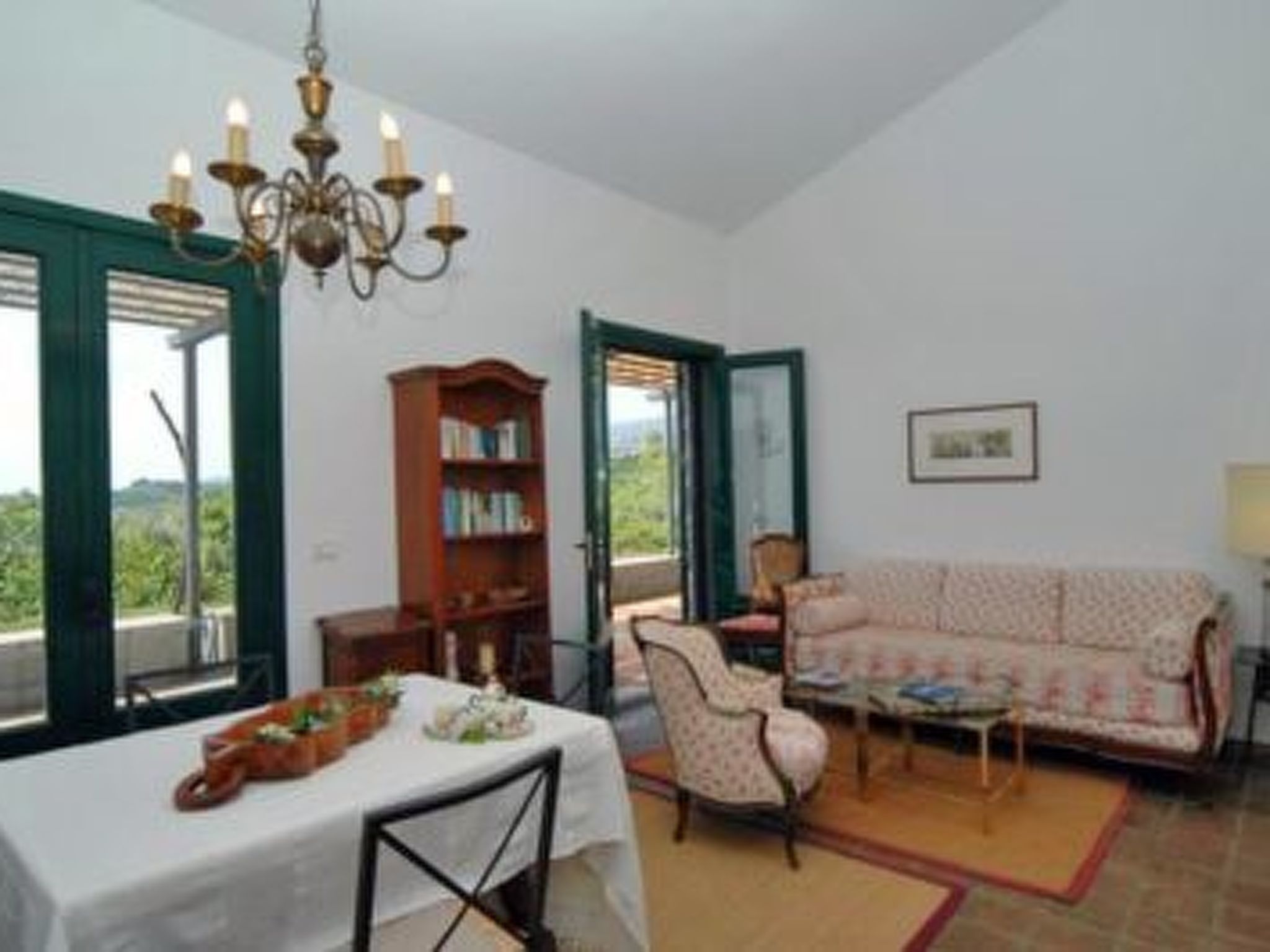 "Mandarin" mit Wasserblick-Binnen